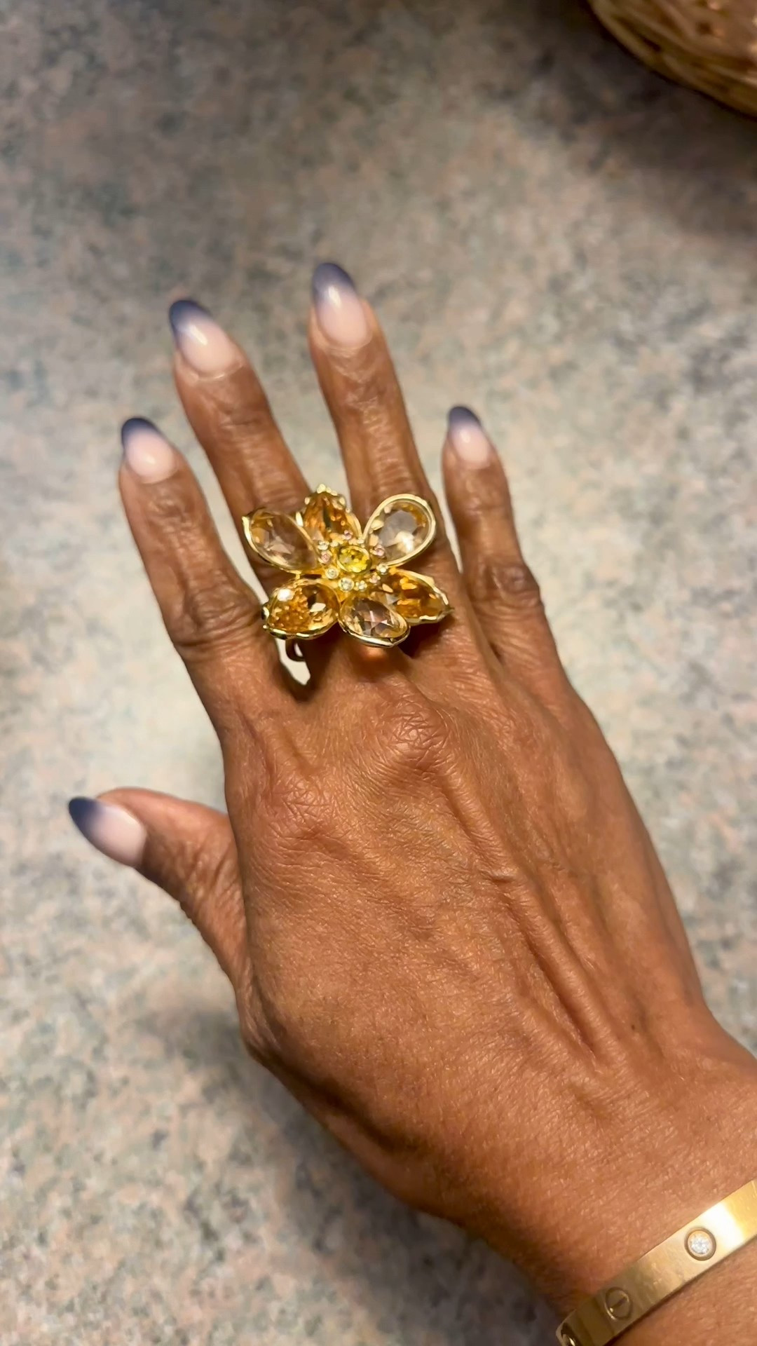 Flower bomb

#LTKStyleTip #LTKSeasonal #LTKParties