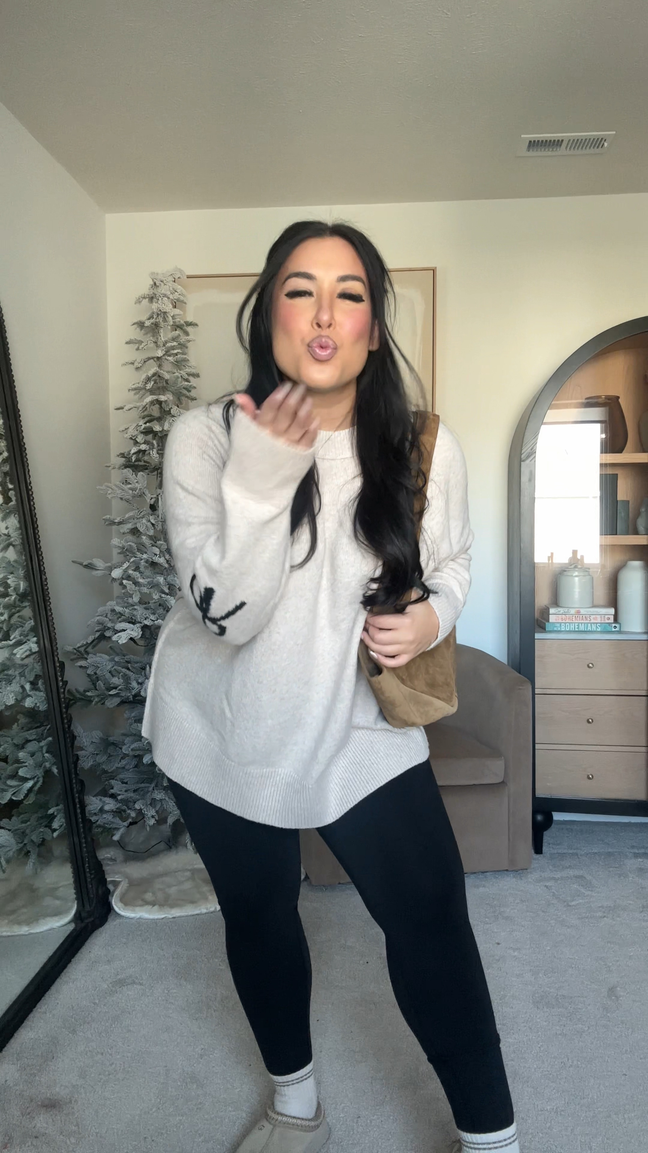 Size large midsize fall outfit
Casual fall outfit
Leggings, bow sweater, wear with uggs 
Aerie 

#LTKCyberWeek #LTKMidsize #LTKStyleTip