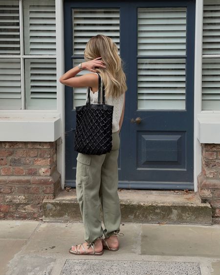 Marks & Spencer top picks 

outfit inspo, everyday outfit, minimal style, spring outfit, neutral style, neutral outfit, style inspiration, summer outfit, cargo outfit

#LTKeurope #LTKSeasonal #LTKstyletip