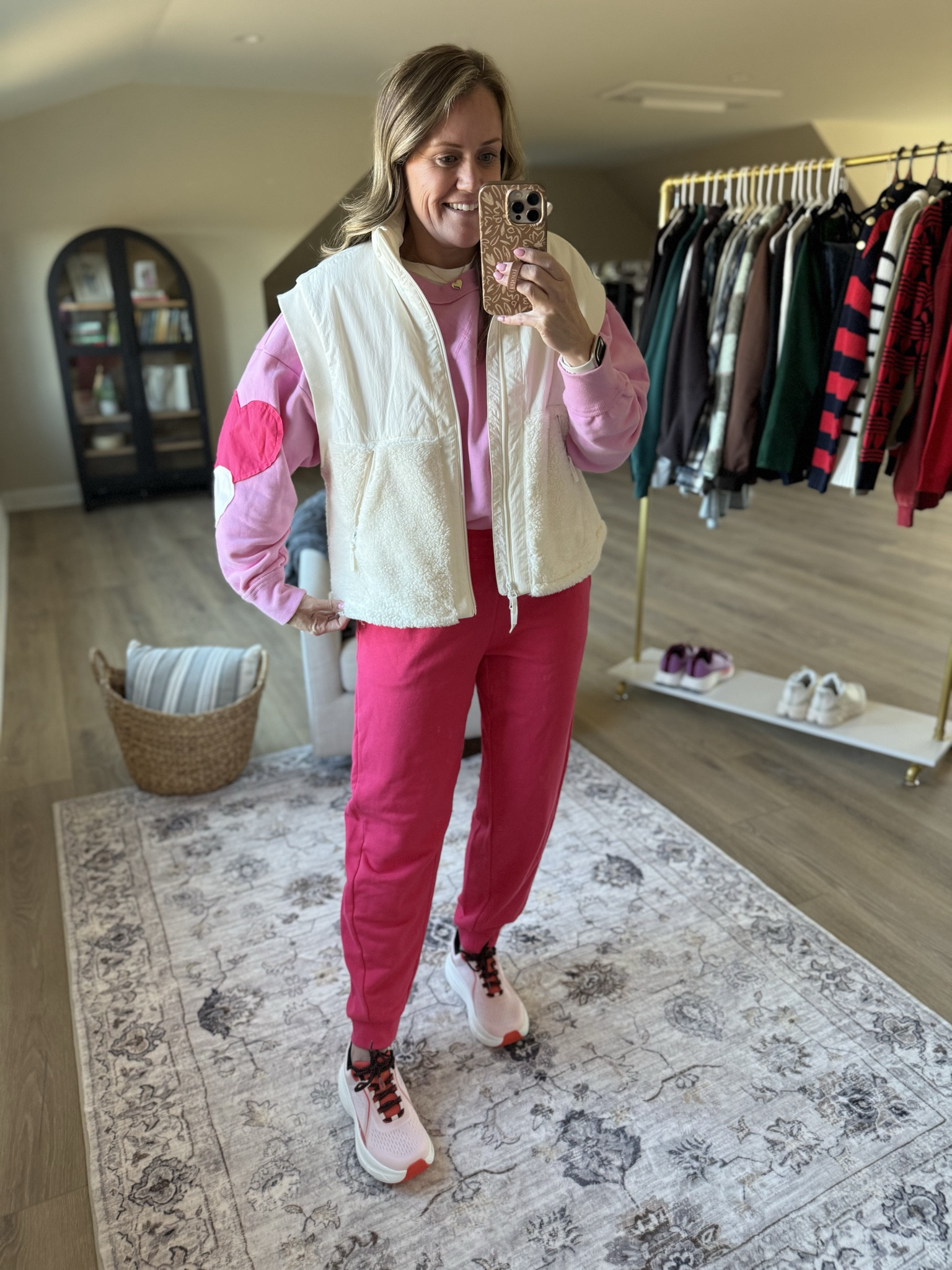 Perfect Valentine’s Day Look 💘
Fits TTS 
Target
Vest
Joggers
Sweatshirt 

#LTKdayinmylife #LTKmomlife #LTKootd