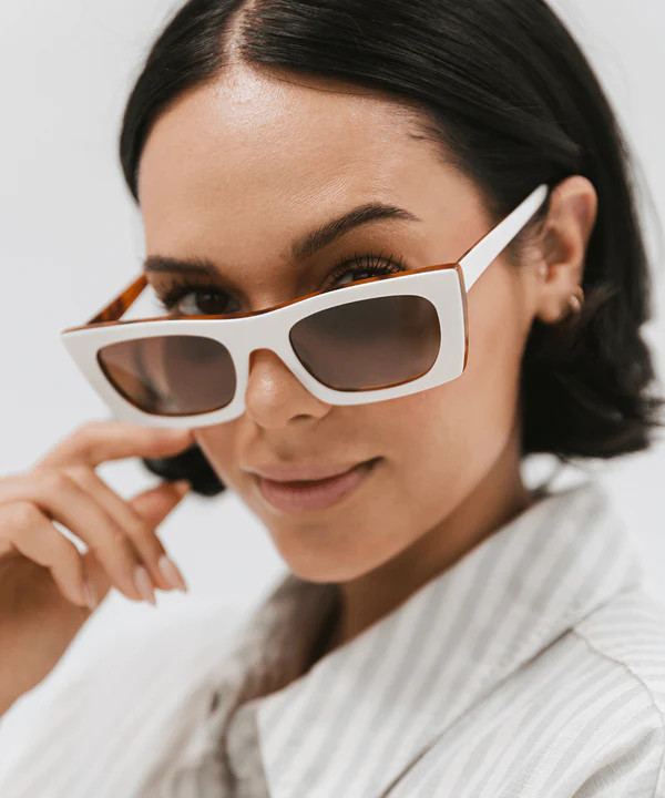 Jackie Rectangle Sunglasses | Gigi Pip