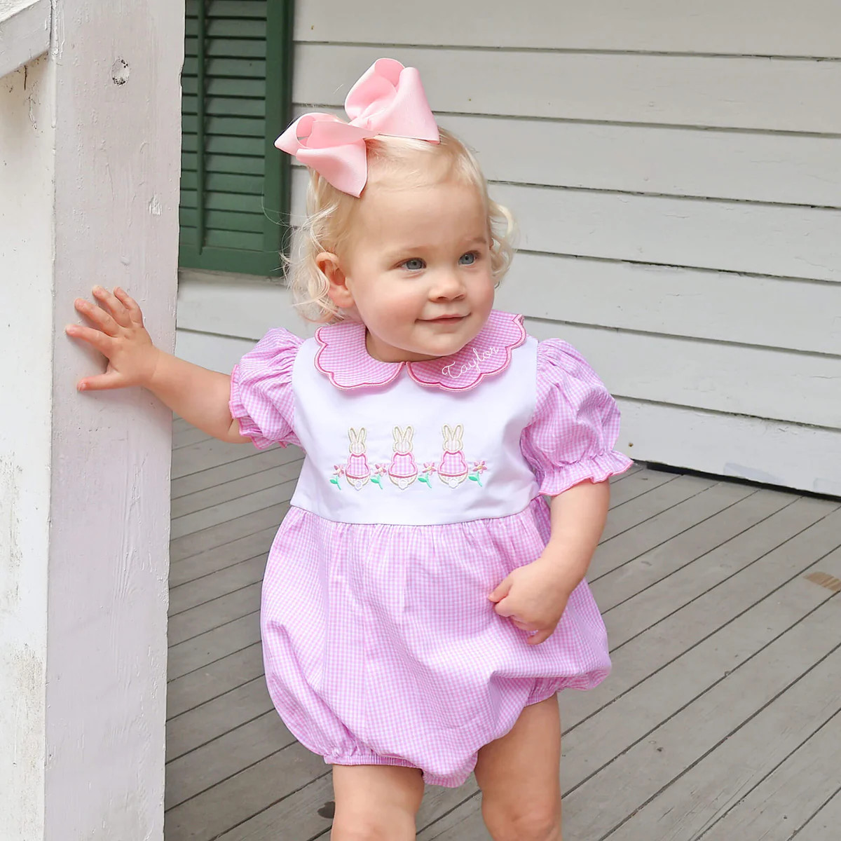 Easter Bunny Applique Pink Gingham Scalloped Collared Bubble | Classic Whimsy