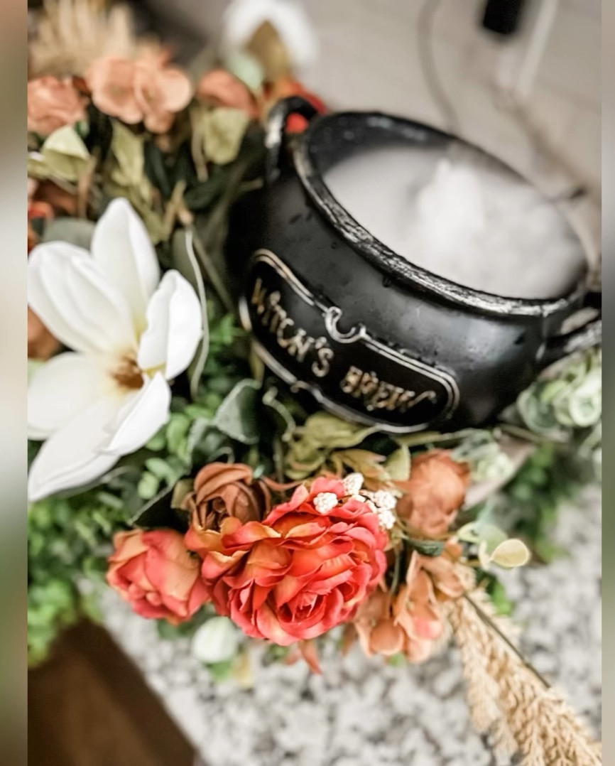 Brew up some fun this #Halloween…no dry ice required! 👻 #amazon #michaels #deckthetable #halloweendecor #hocuspocus

#LTKSeasonal #LTKHalloween #LTKfamily