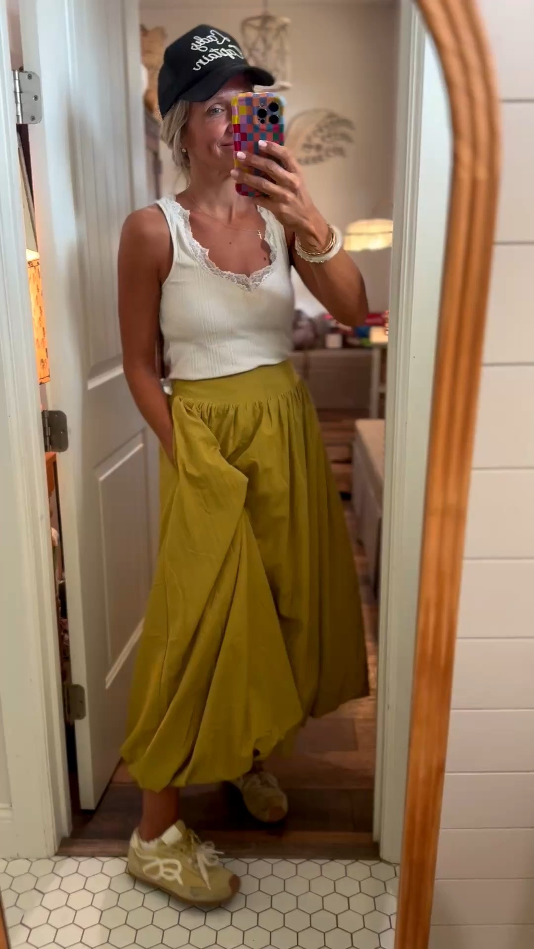 When your favorite skirt matches your favorite shoes!💛💛