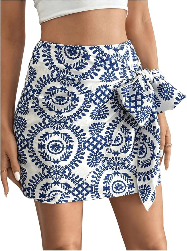 WDIRARA Women's Allover Print Knot Side High Waist Wrap Skirt Zipper Back Boho Mini Skirt | Amazon (US)
