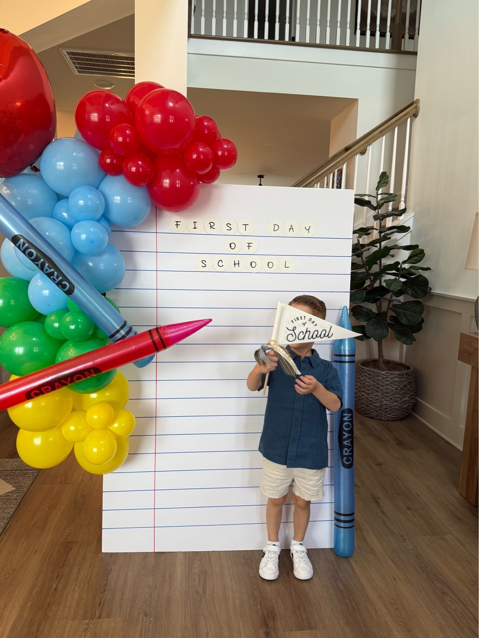 First day of school back drop ❤️

#LTKmomlife #LTKKids