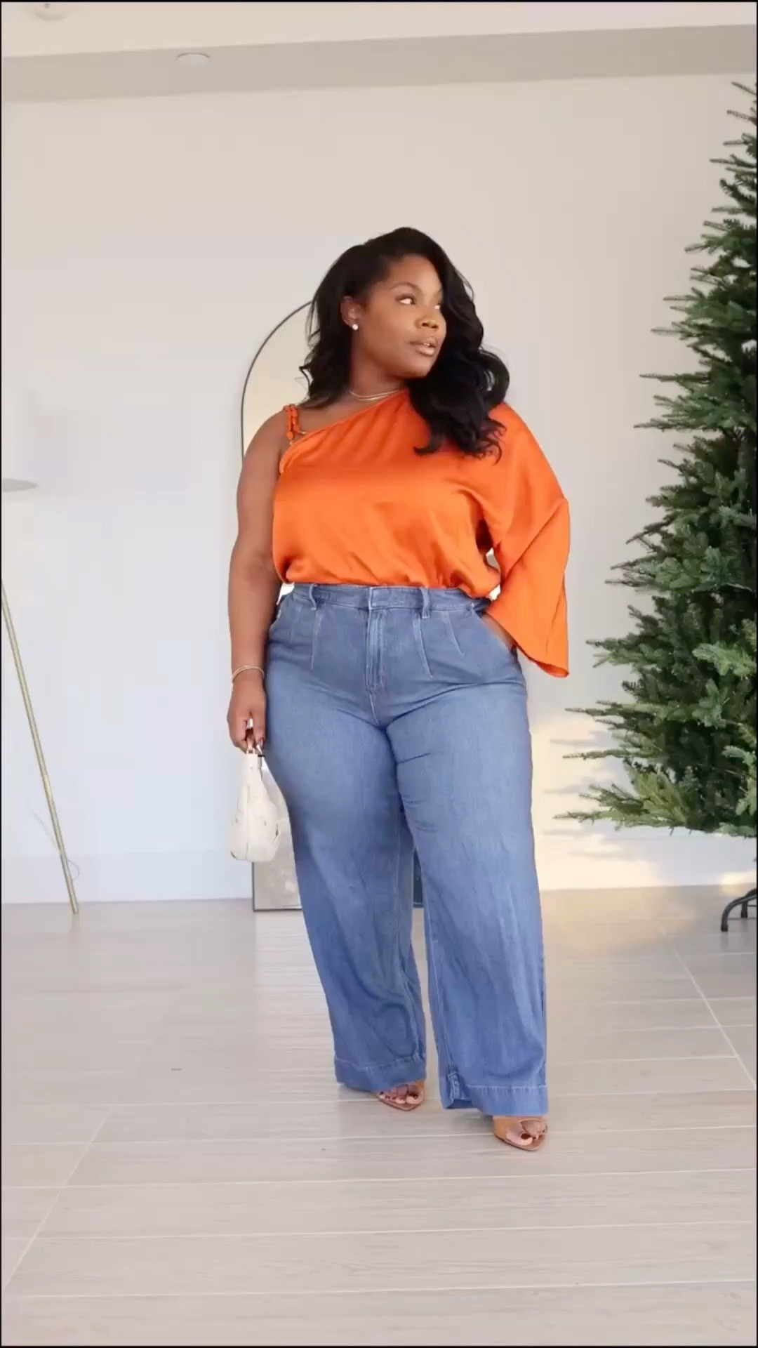 This top is so fun! Loving the detailing on the strap and the material feels like such great quality 🧡

Top is 50% off at Macy’s! ✨

Jeans are out of stock but linking some other options below! 

Date night outfits, Macys sale, spring outfits, curvy girl outfits, Emmy Petit

#LTKSaleAlert #LTKPetite #LTKMidsize