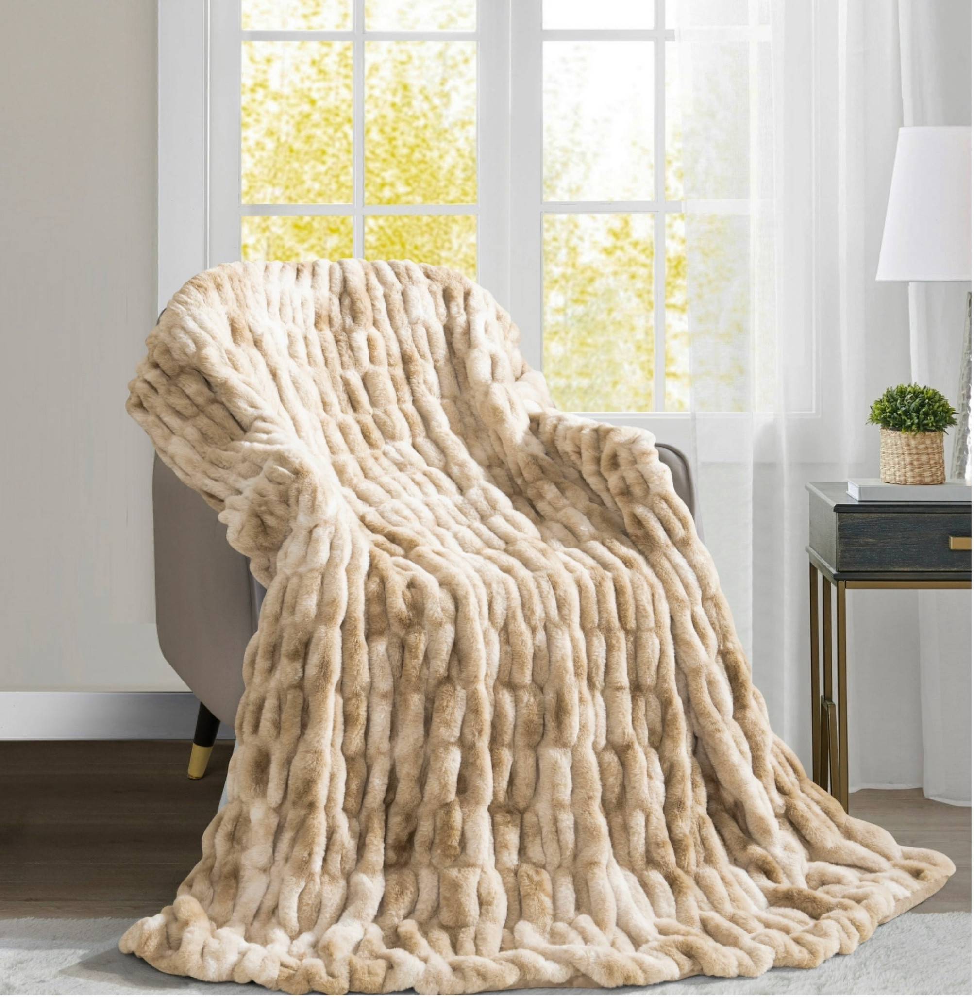 This blanket just got discounted and is only $19 at Walmart!! It looks so luxurious! It also makes a great gift🤎

#LTKSeasonal #LTKGiftGuide #LTKsalealert