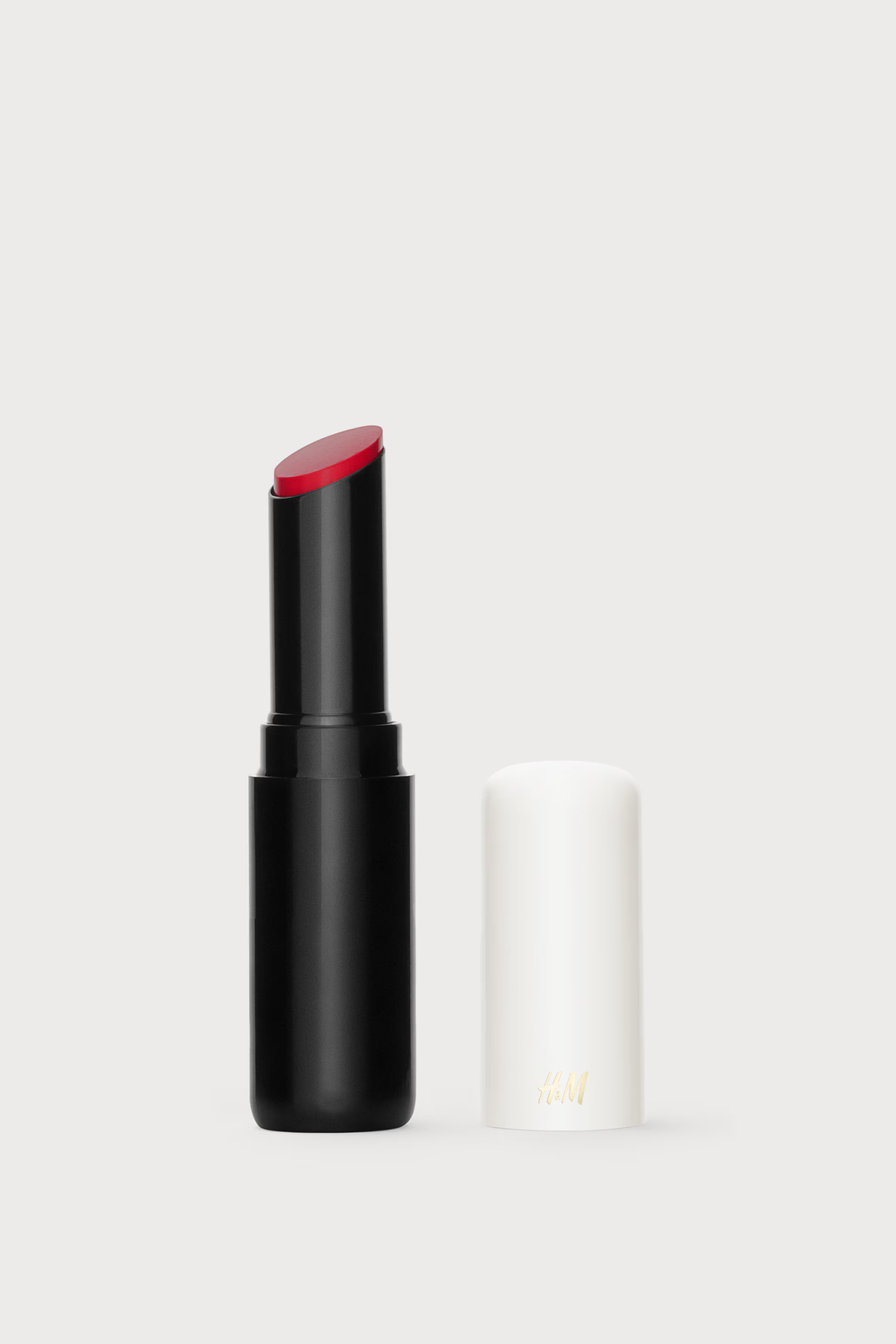 Semi-transparent lipstick | H&M (UK, MY, IN, SG, PH, TW, HK)
