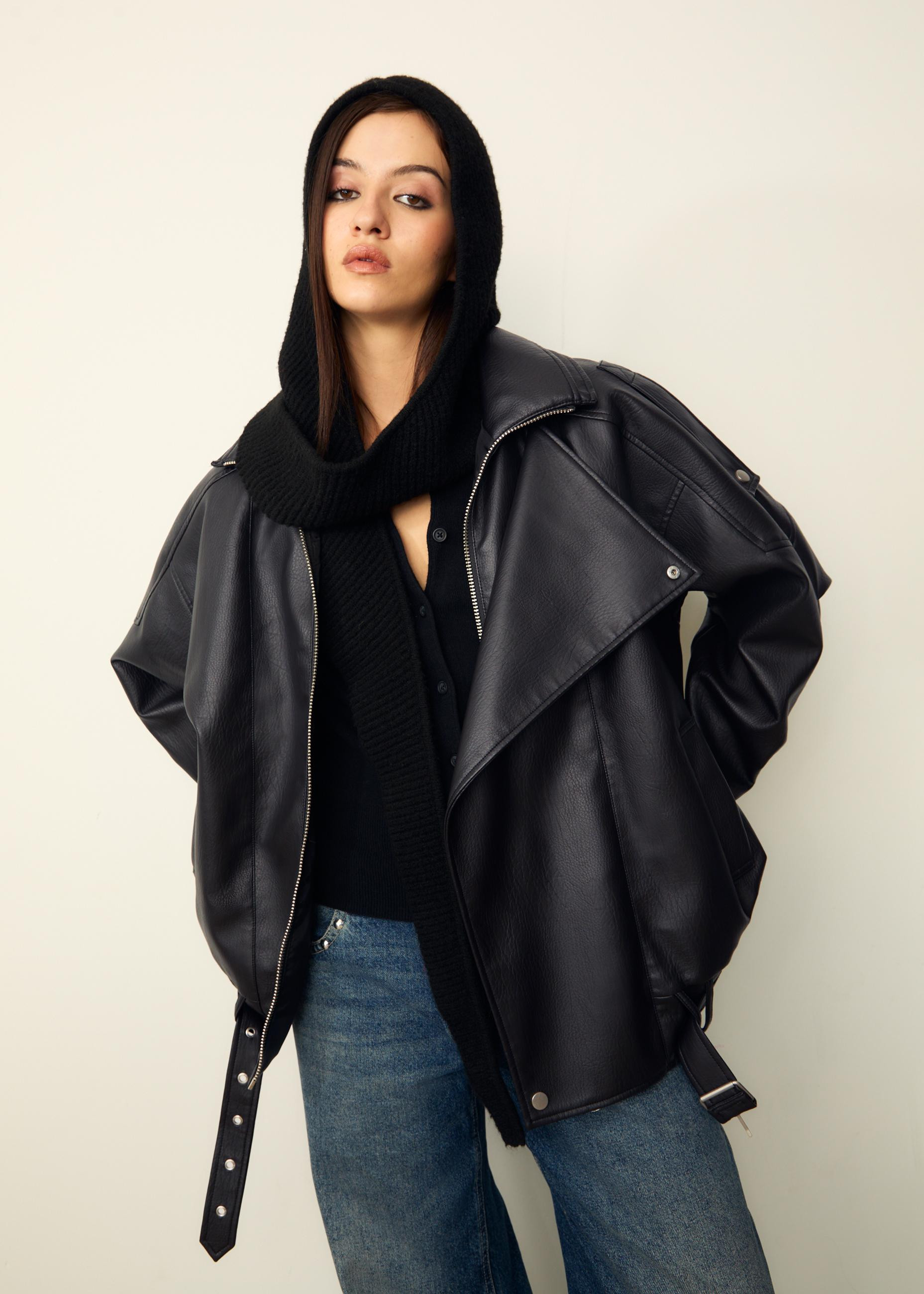 Oversize leather effect jacket with collar - Women's Chaquetas | Stradivarius United Kingdom | Stradivarius (UK)