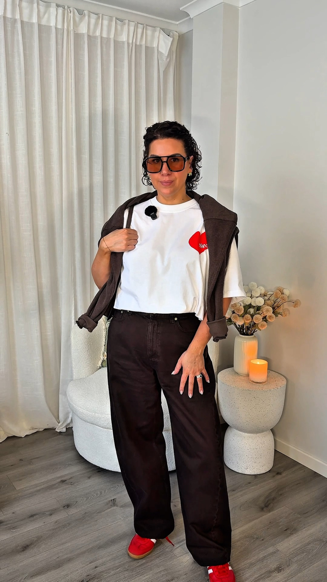 Wearing size 12 jeans and 38.5 sneakers. 

Sunglasses Rhodin Collection 
Tee & Jumper Jessie B Boutique 

Links on IG 

#LTKautumn #LTKjeans #LTKaustralia