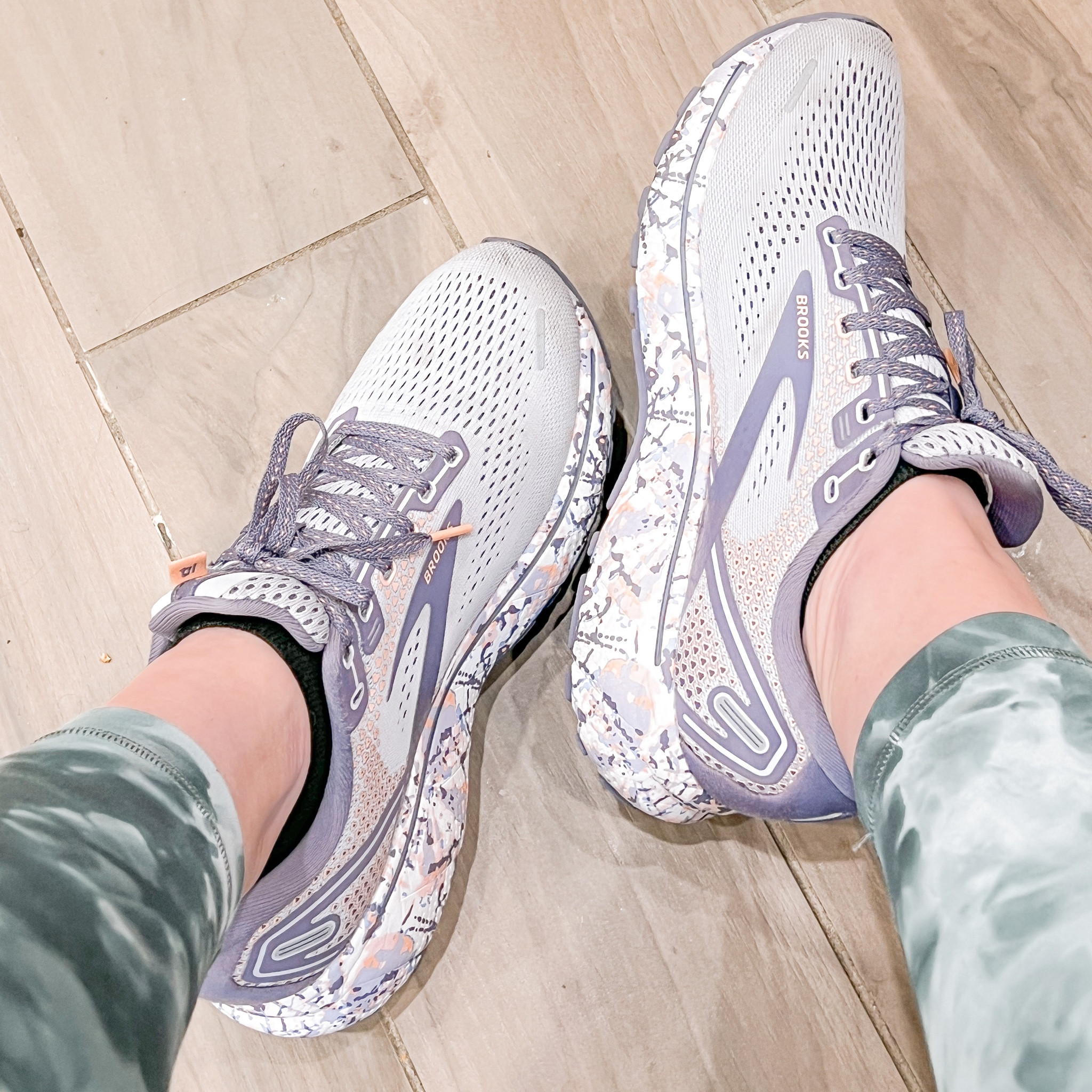 My favorite Brooks Ghost 14 running shoes for working out are up to 29% off on Amazon today. 

#brooksshoes #runningshoes #brooks #running #shoesforrunners #roadrunningshoes

Outfits, today's outfits, look of the day, shackets, comfy, mom style, mom outfits, casual style, leggings, black leggings, Nike sneakers, sneakers Iove, Nike airmax preday, bestsellers, cozy, homebody, spring outfit, athleisure, travel outfits

#LTKFind #LTKfit #LTKshoecrush