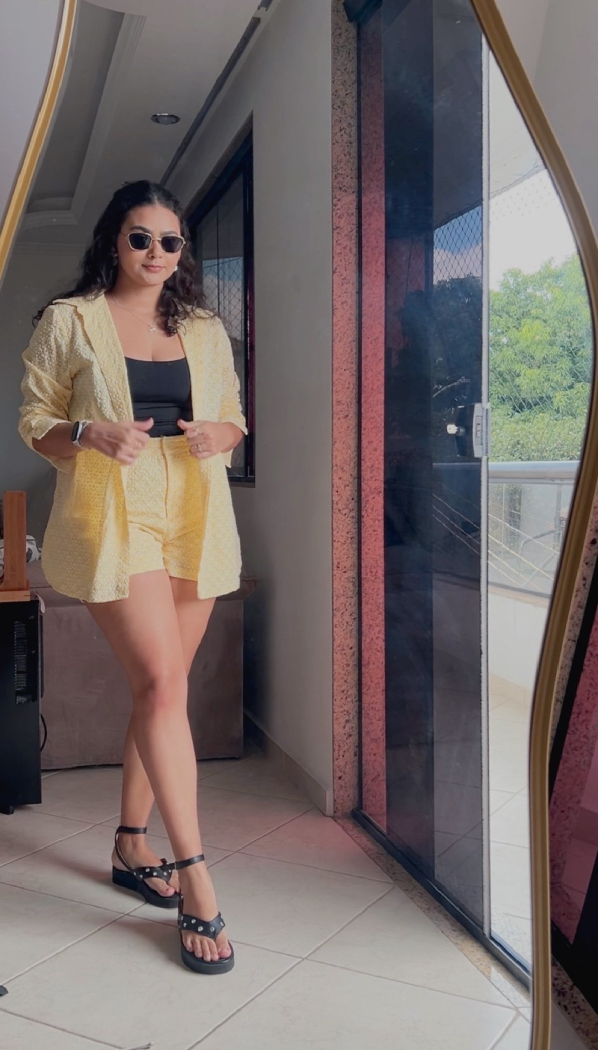 Conjunto bordado Amarelo Renner ✨💫

Usei blusa TAM P 
E short TAM M 

#laise #look #lojasrennwe 

#LTKpromo #LTKdicadeestilo #LTKbrasil