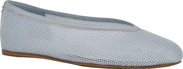 Zinya Flat (Women) | Nordstrom