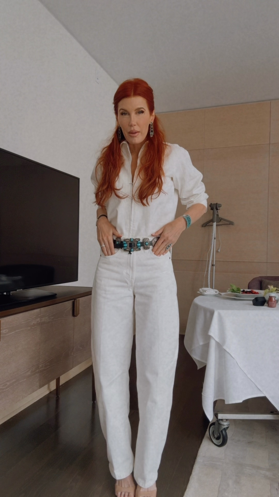 Come with me to work in San Francisco. Dressed and ready for a board meeting and a big client meeting ✨ before my flight home to see my babies tonight! 
This outfit just works and it’s a year-round look it comes in denim and white like I have on and I highly recommend it. I am wearing a size 0 or 25 in the pants and an extra small and the jacket I would size down in the jacket so it fits a little more snug. ￼

#LTKootd #LTKWorkwear #LTKTall