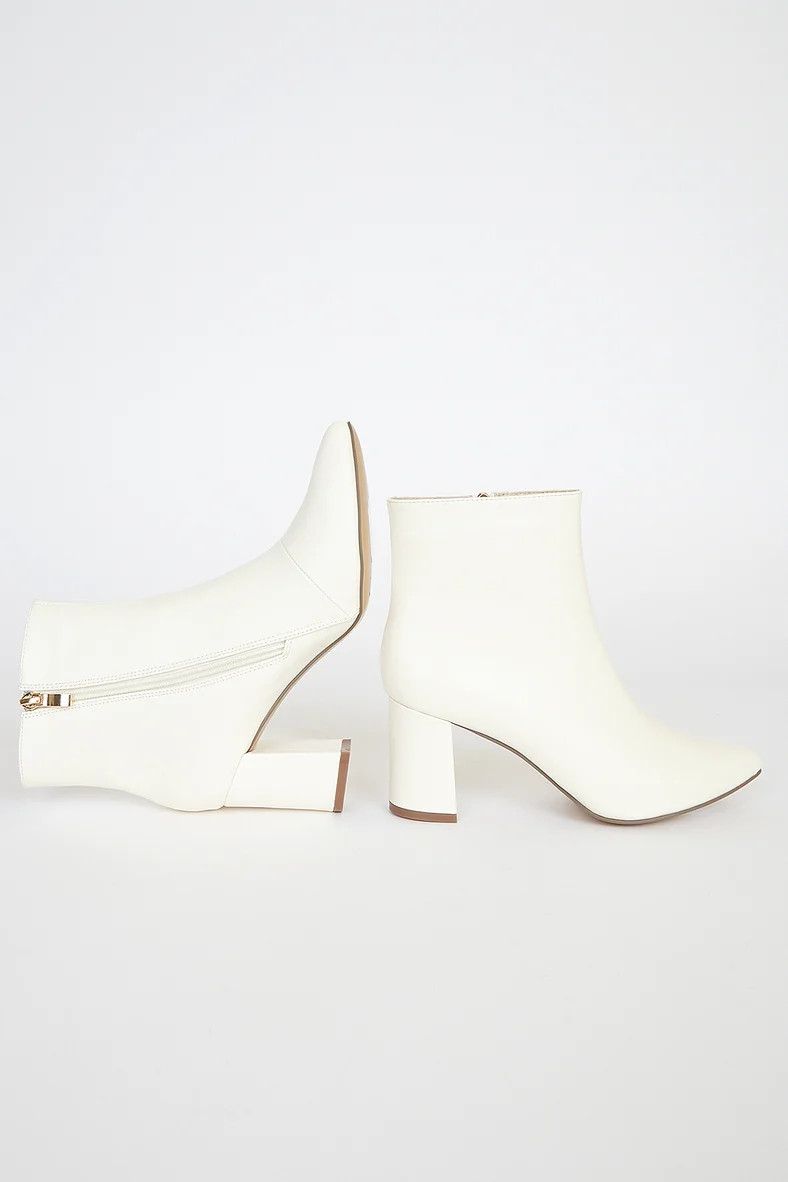Sarai Off White Pointed-Toe Ankle Booties
            Lulus
         $49
        Product Rating: ... | Lulus