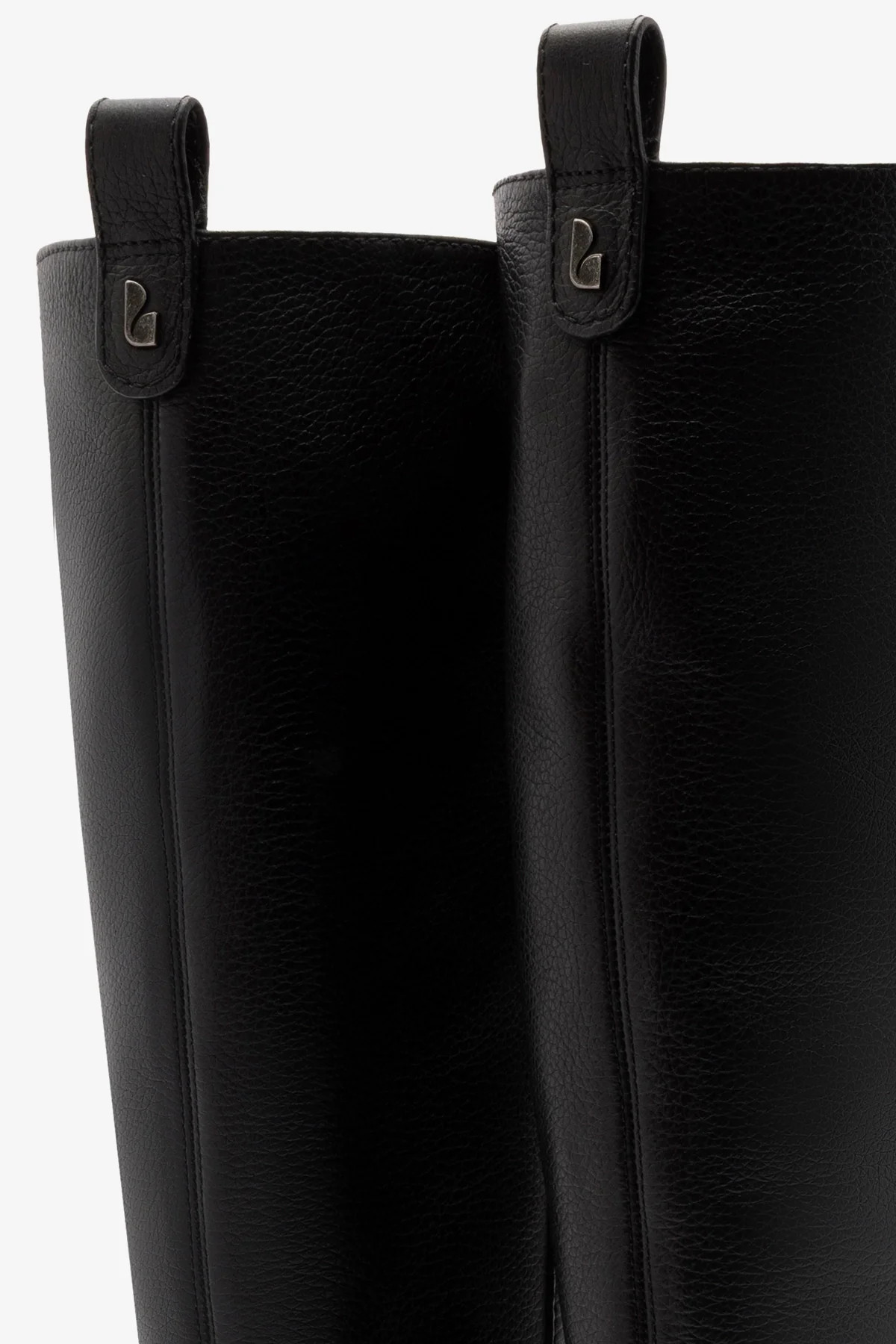 Florencia Boot In Black Leather | Larroude