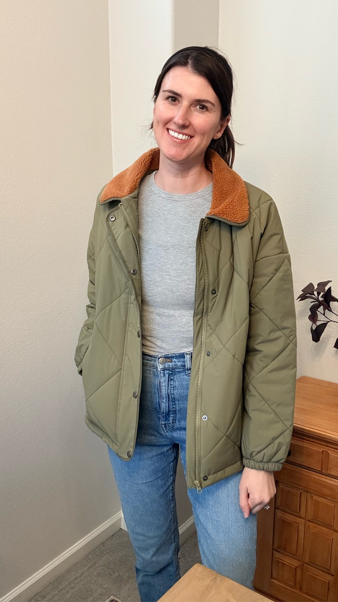 Quilted puffer barn jacket with fleece collar. I sized up because I like my jackets roomy. Wearing a large 

#LTKOver40 #LTKootd #LTKTall