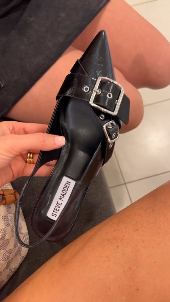 Got them!  Nsale.  

#LTKsalealert #LTKfindsunder100 #LTKshoecrush