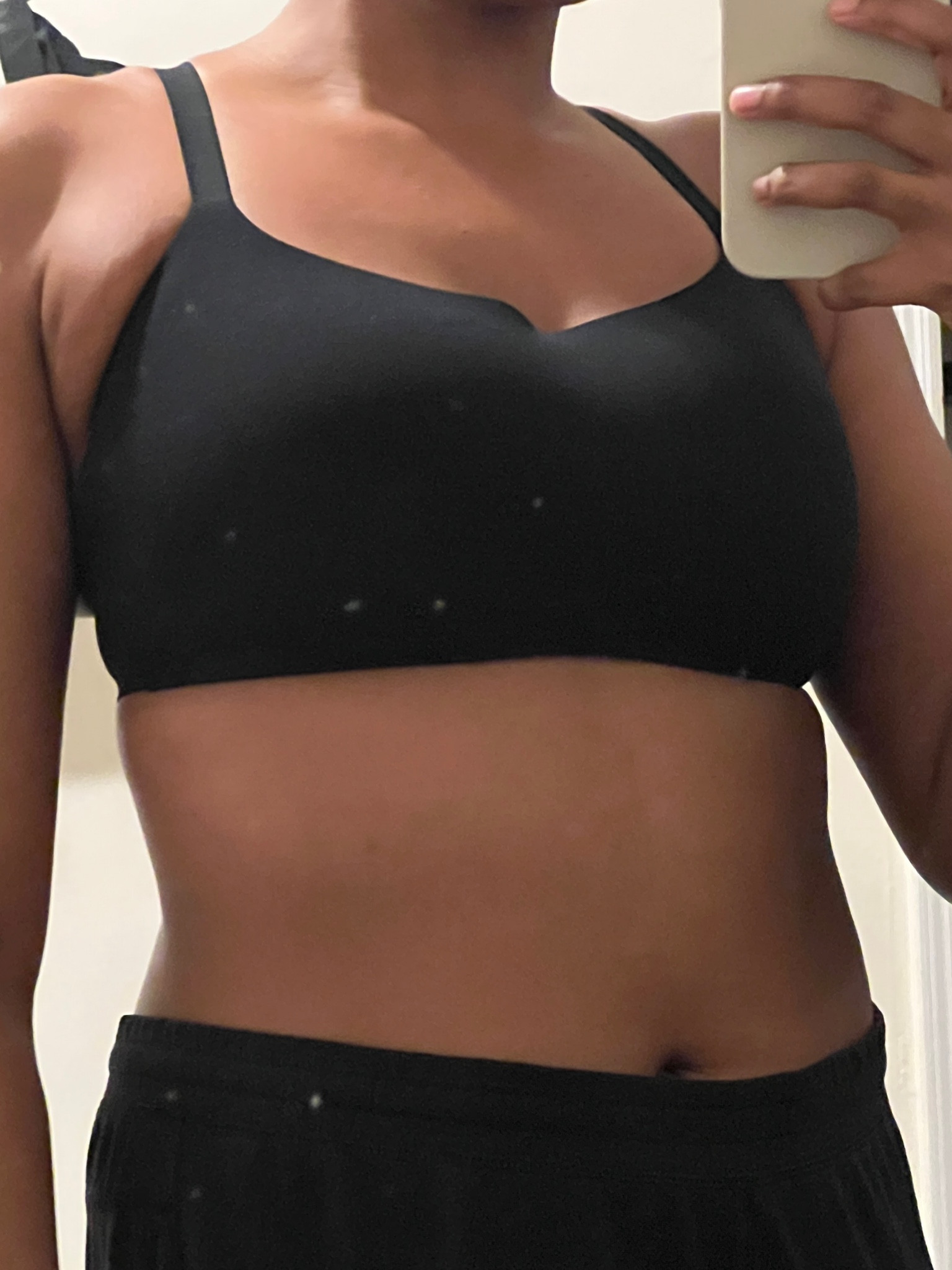 Skims bra dupe!! My NEW favorite loungewear bra. Very comfortable material while still supporting you. (Padded)

#LTKFindsUnder50 #LTKFitness #LTKStyleTip