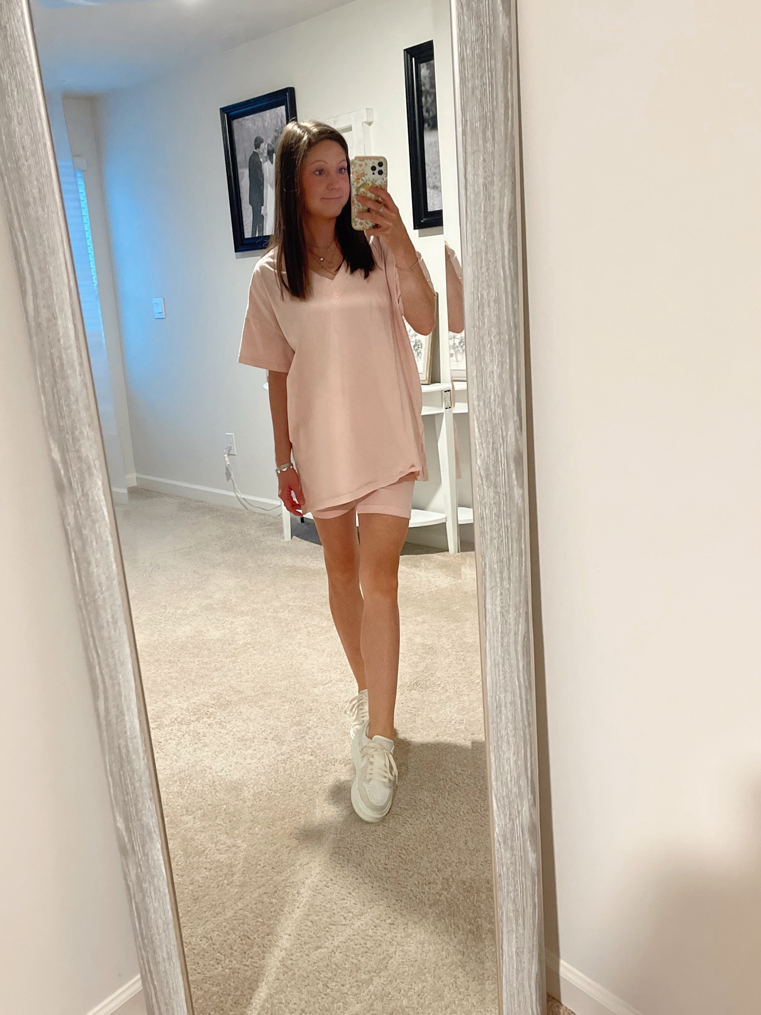 Cozy Monday style 

#LTKStyleTip #LTKActive #LTKFitness