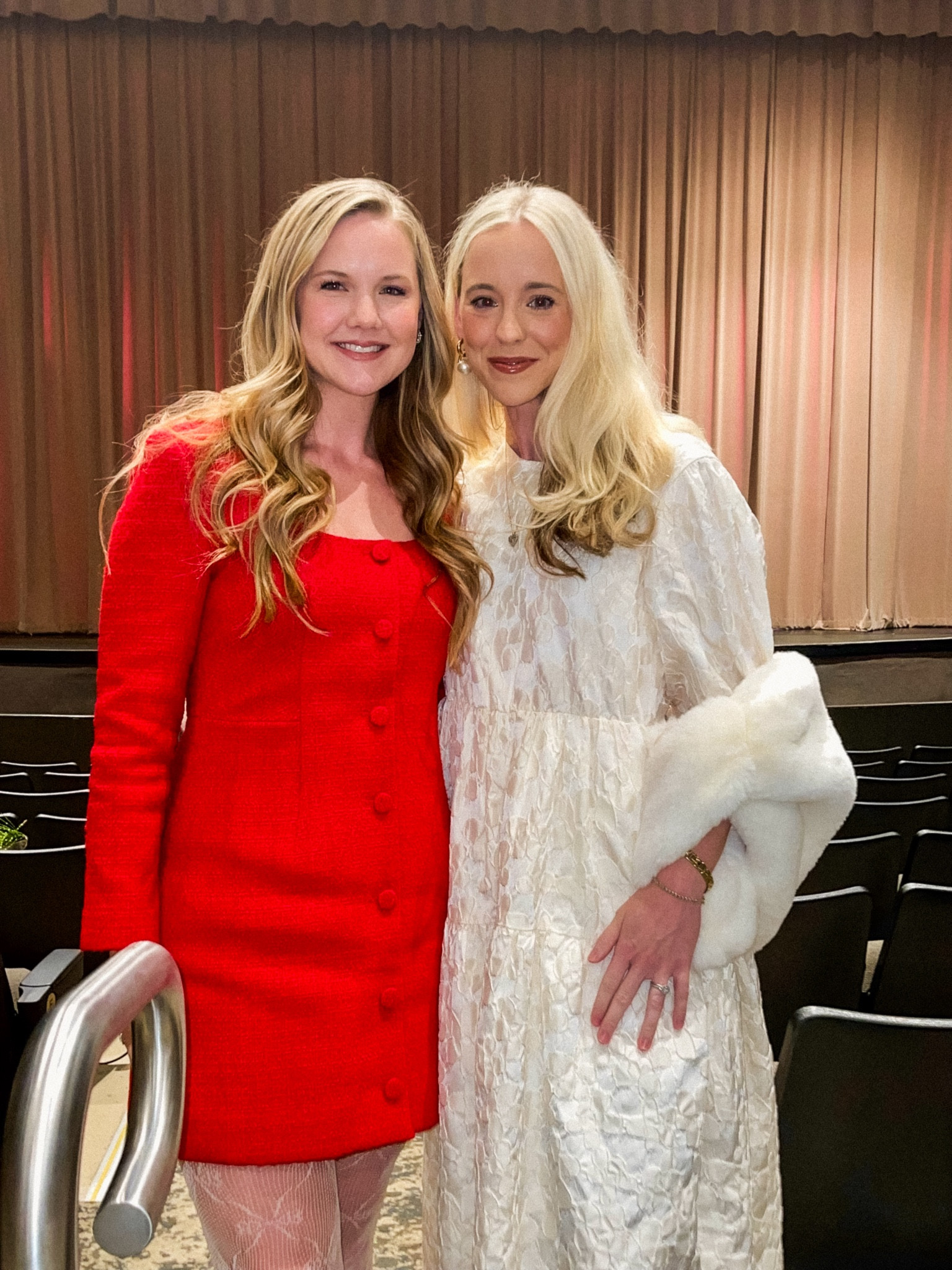 Having a Christmas Tradition with your bestie to have brunch & see The Nutcracker is everything ✨🫶🏼🩰❤️🎄🍫

Fur shawl is vintage, shoes and tights are from Zara, and Dress is rented through Nuuly: https://www.nuuly.com/rent/products/bale-jacquard-midi-dress?color=010

#LTKSeasonal #LTKHoliday #LTKstyletip