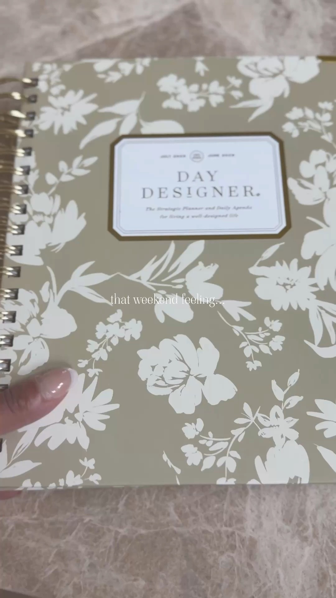 ….that weekend feeling with @Day Designer 🤍✨ Switched out my agenda with my new one since it was time & I love my new cover! Linked it plus some of my things I always have to stay organized. #daydesigner #daydesignerpartner

#LTKmomlife #LTKHome