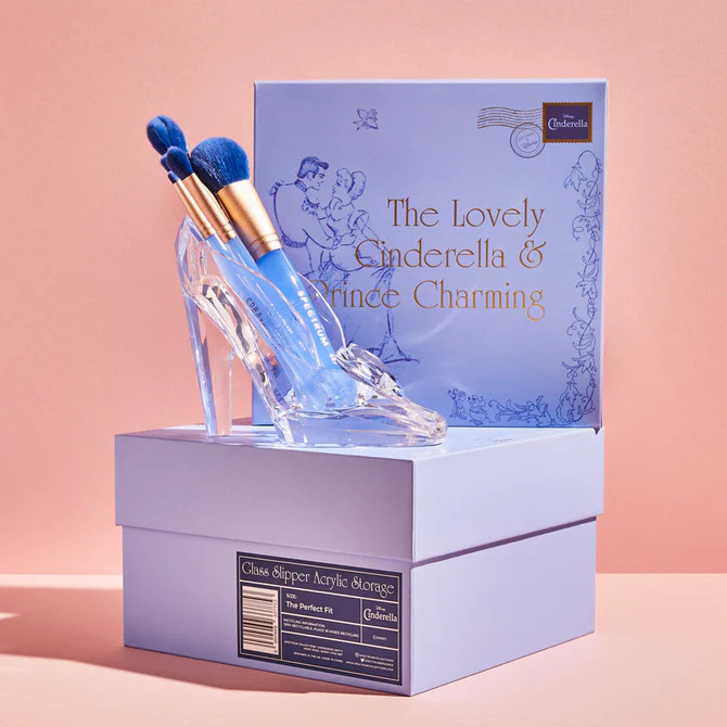 Cinderella Glass Slipper Brush Storage | Spectrum Collections | Spectrum Collections