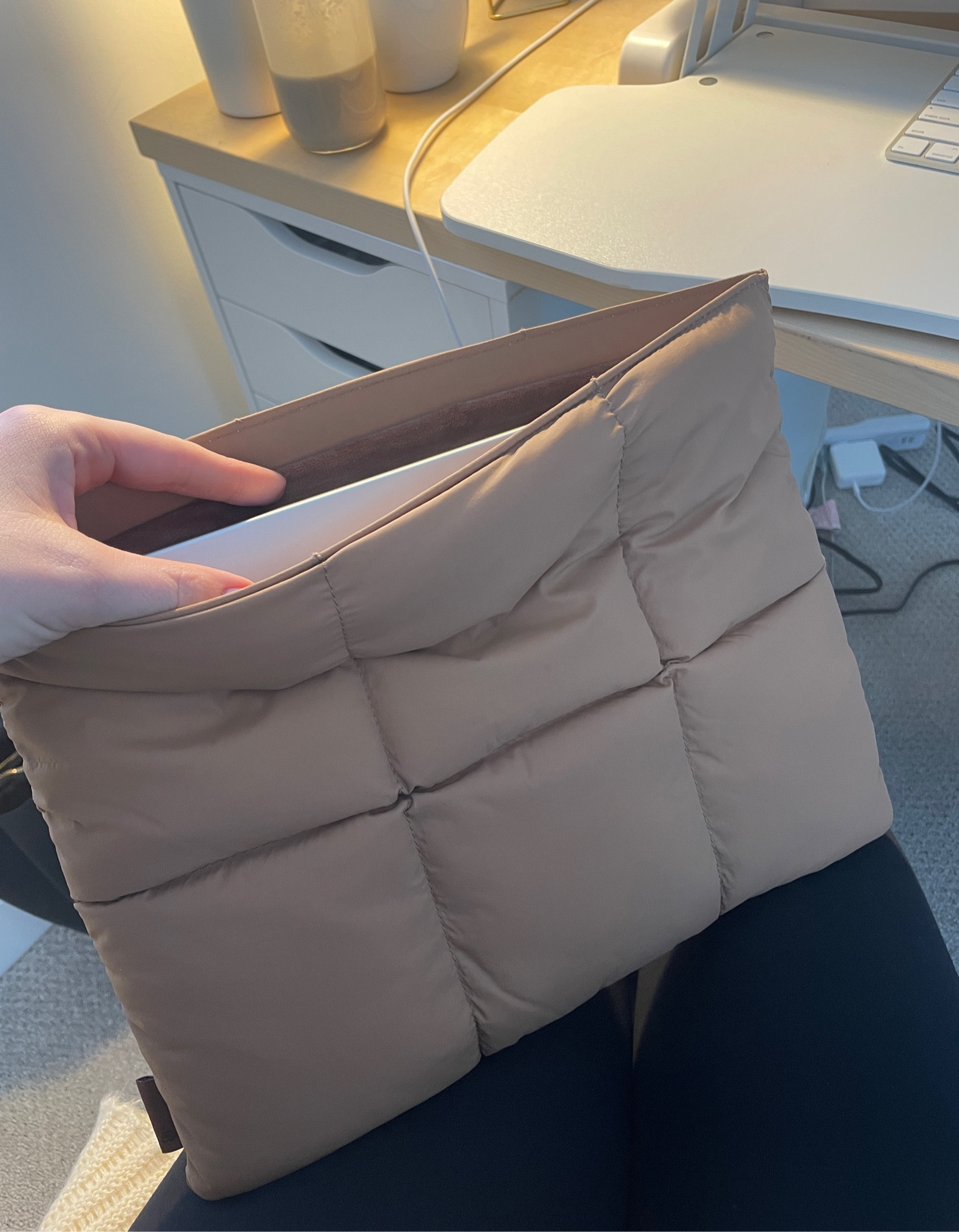 The best puffy laptop case! 💻