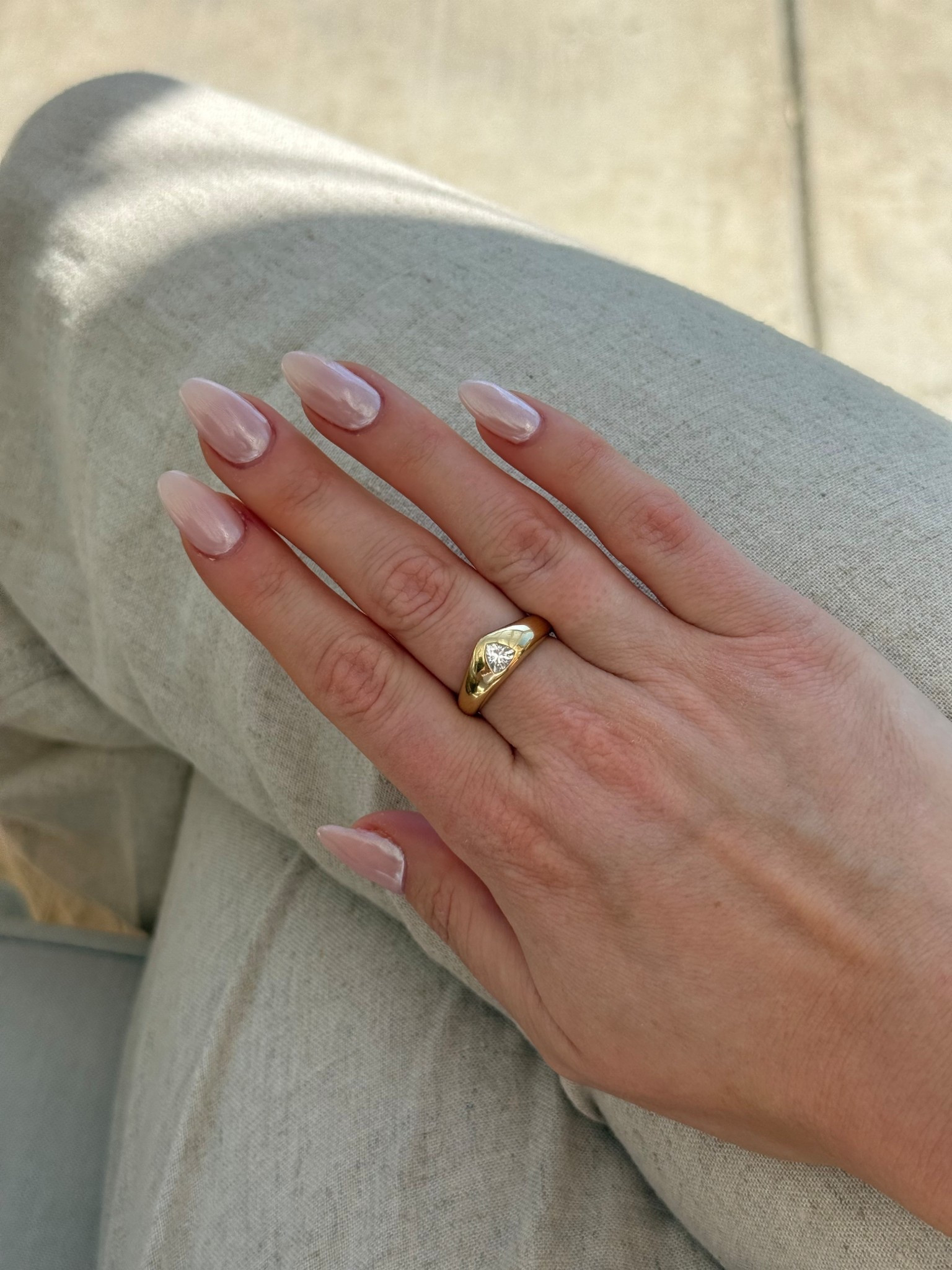Mejuri ring🥹🥹 

#LTKSeasonal #LTKWedding #LTKBeauty