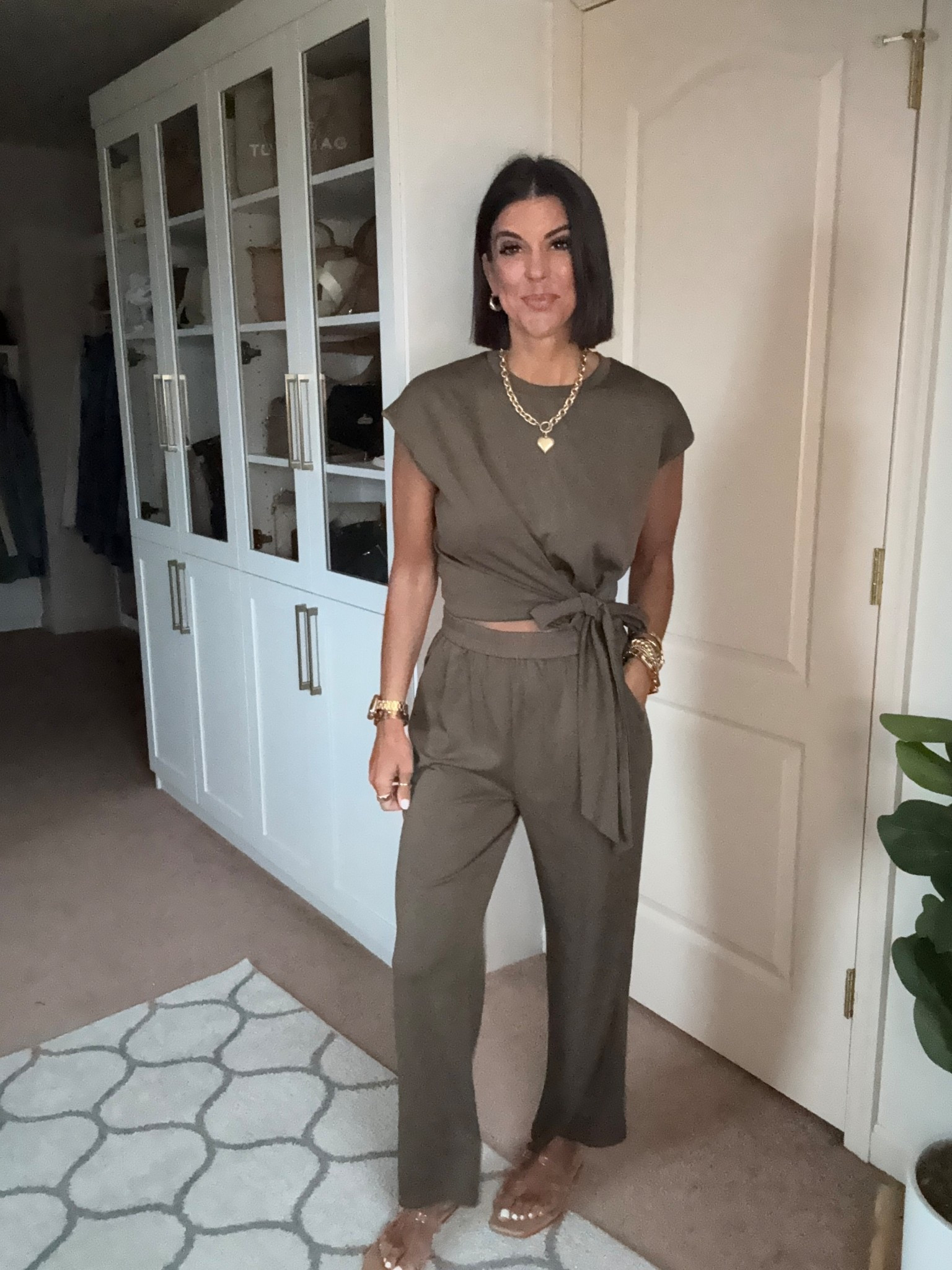 Size small in set

#LTKFindsUnder100 #LTKSeasonal