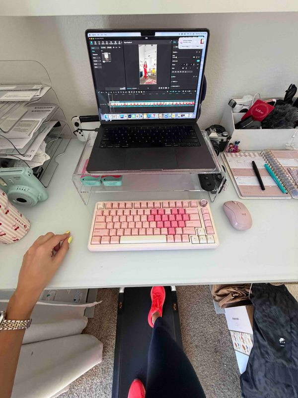 Work mode, but make it aesthetic 💻✨
Getting it all done—from content editing to steps in—while staying cute and comfortable. Linking my desk setup + everyday essentials that make mom life feel a little more put together 💗 

 #LTKdayinmylife #LTKmorningroutine #LTKSaleAlert
