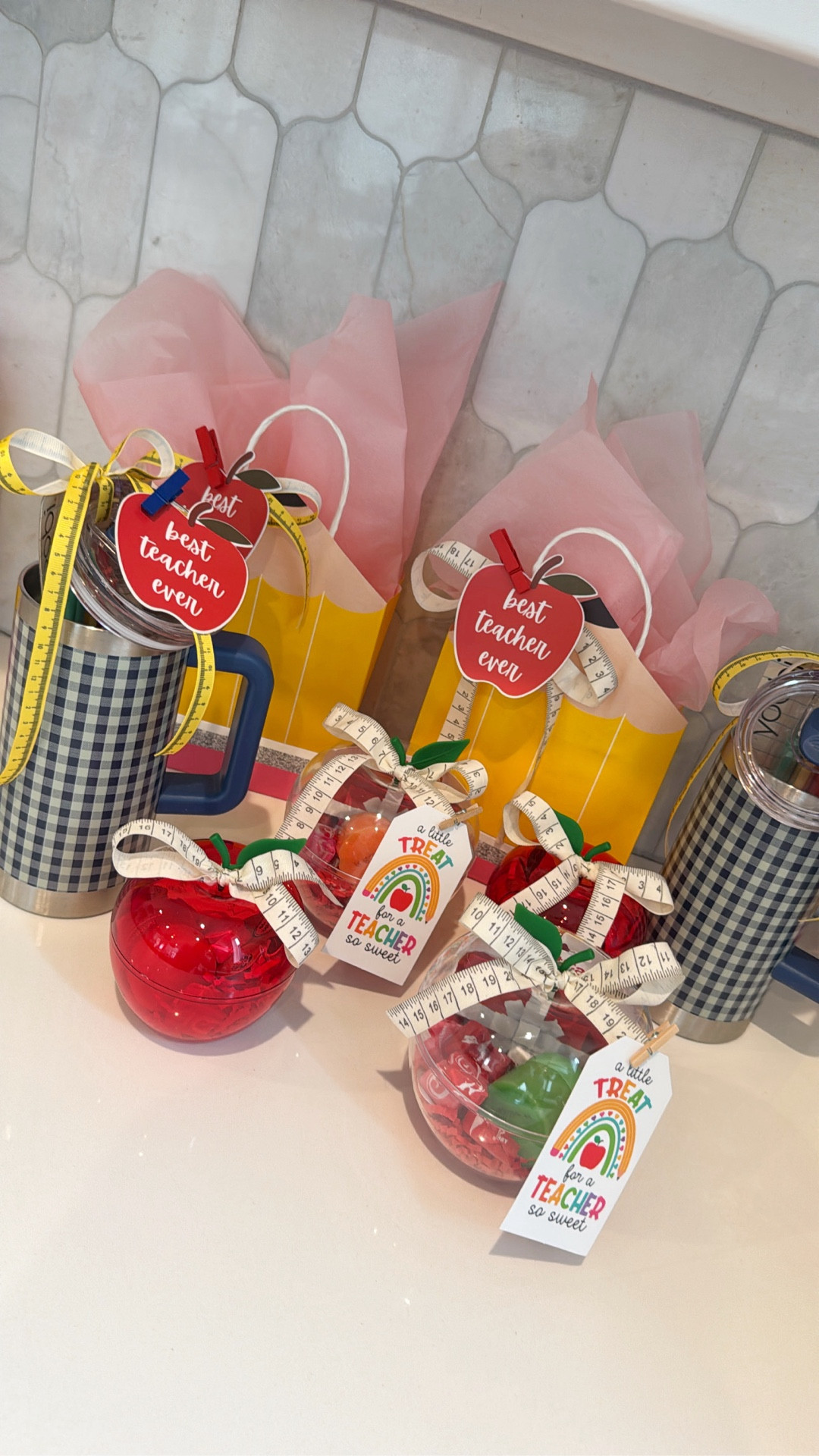 Easy & Simple Teacher Appreciation Gift Ideas 🍎 Love these sets I got from Amazon that made everything so easy to put together! 👏

#teacher #teacherappreciation #giftidea #giftguide #teachergift #school #kids #may #family #momlife 

#LTKmomlife #LTKdayinmylife #LTKKids