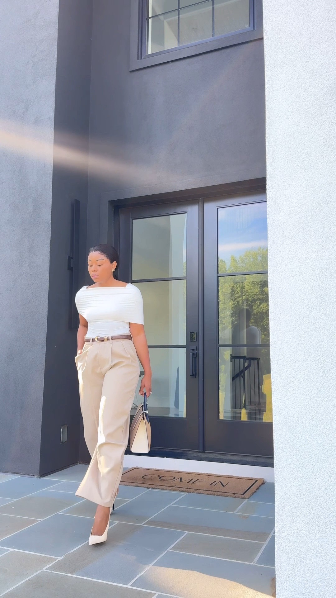 Corporate girl style but make it fun and interesting 

Pants are by Heminlurr - linked to a similar option 

#corporatefashion #9to5style #whattoweartowork

#LTKootd #LTKOver40 #LTKWorkwear