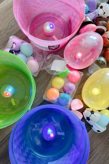 Light up Easter eggs and baskets 