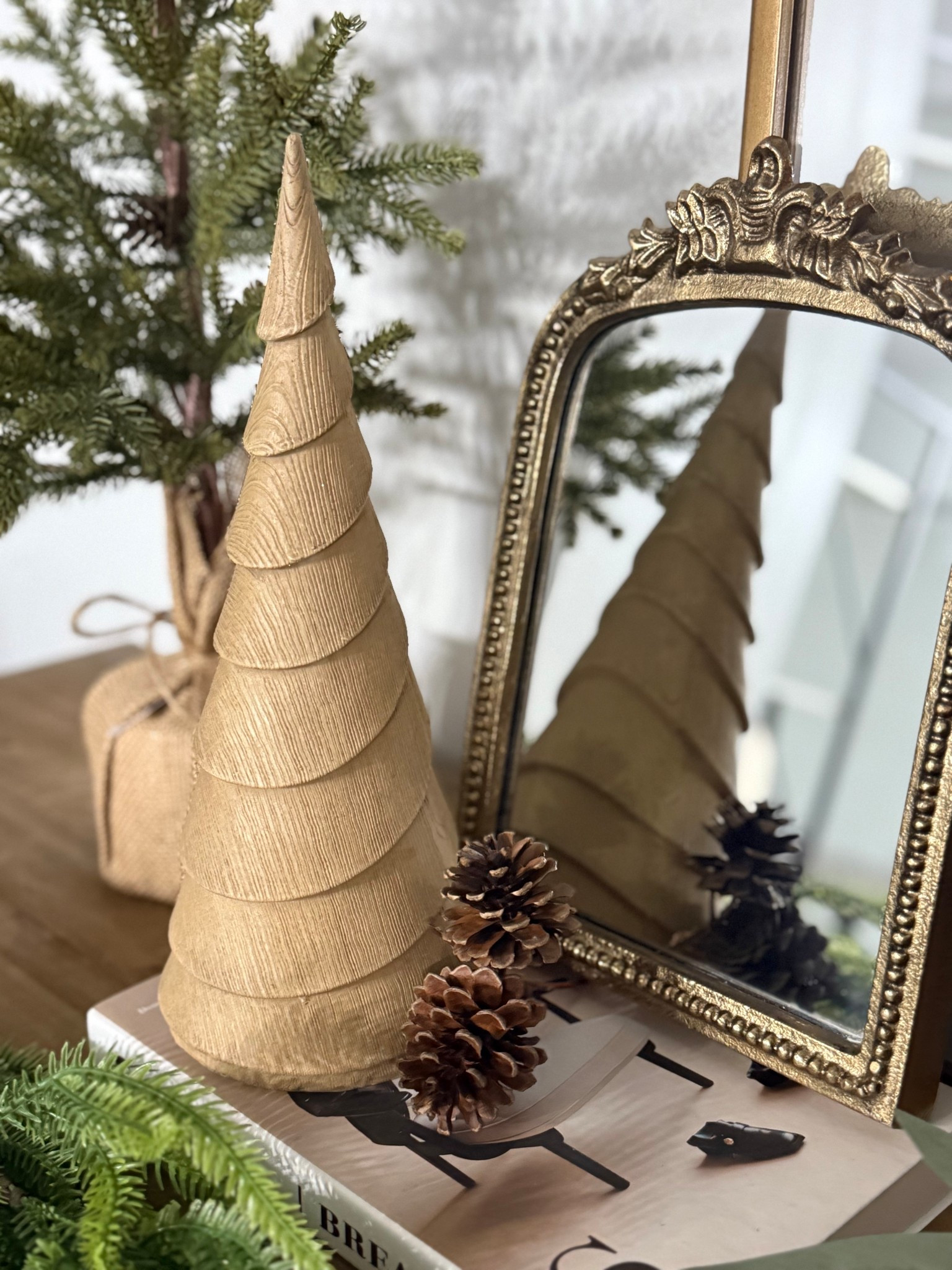 Xmas finds. Shop by clicking 
on the small square on each 
product below⤵️

#LTKSaleAlert #LTKHoliday #LTKCyberWeek