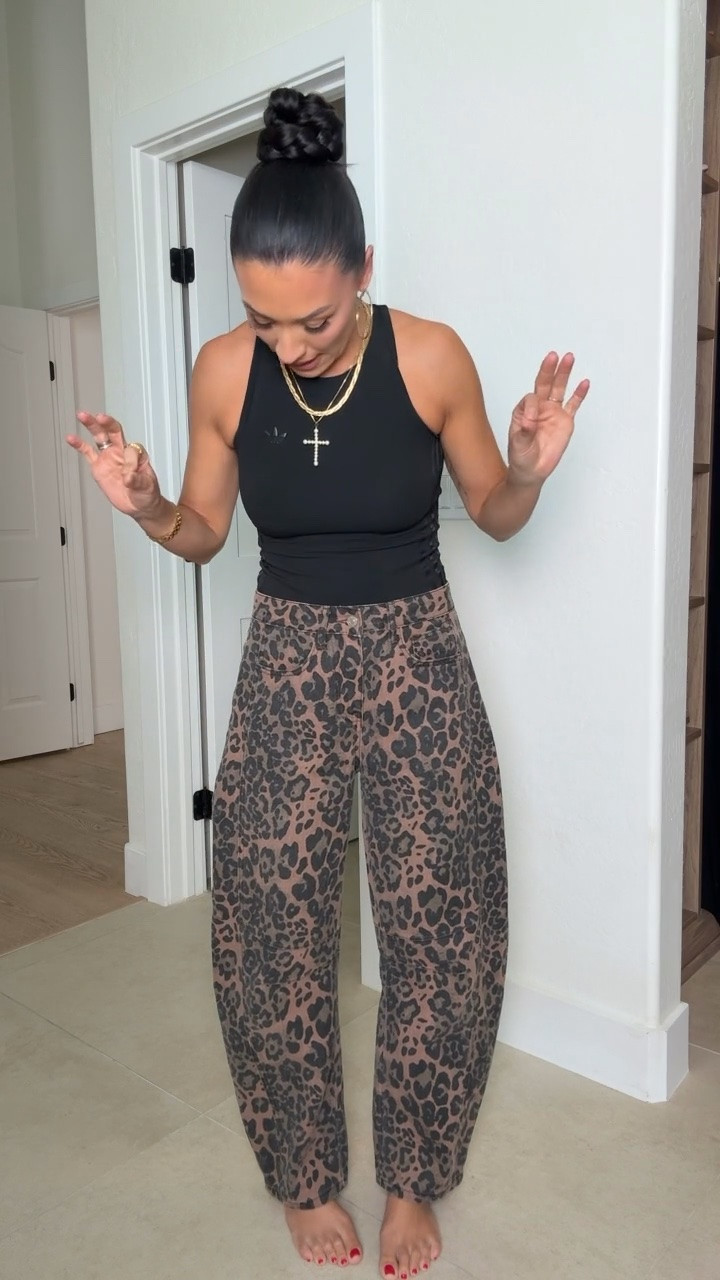 @adidas bodysuit size XS
Amazon barrel jeans size small

amazon fashion, fall fashion haul, denim, barrel pants, animal print, Nicky schmaderer 

#LTKgrwm #LTKdayinmylife #LTKootd