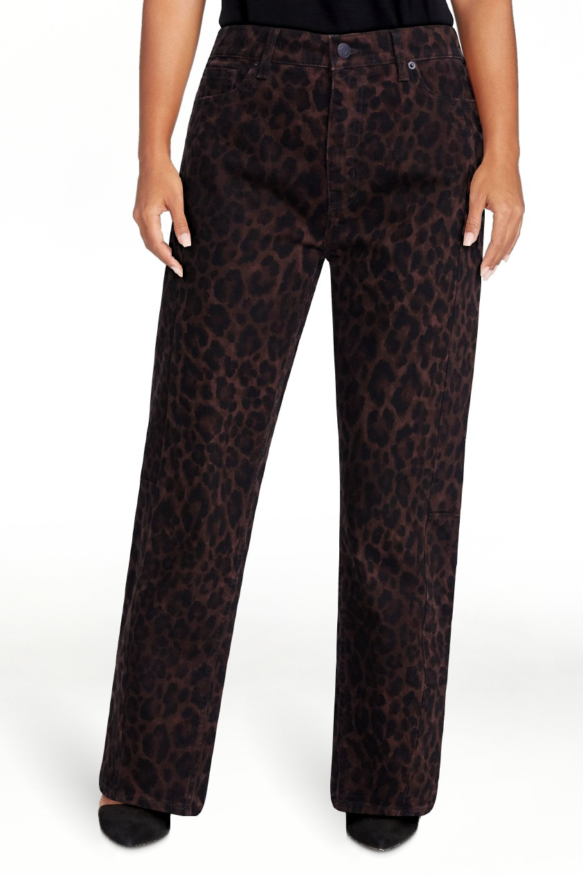 Scenario Women's and Women's Plus High Rise Barrel Jeans, 26", 28" Inseam, Sizes 0-28W | Walmart (US)