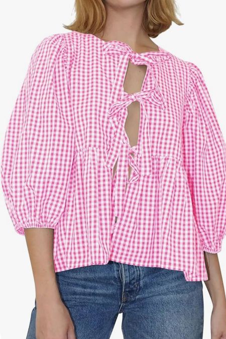 Pink gingham tie front top, summer blouse, preppy top 

#LTKSeasonal #LTKFindsUnder100 #LTKFindsUnder50