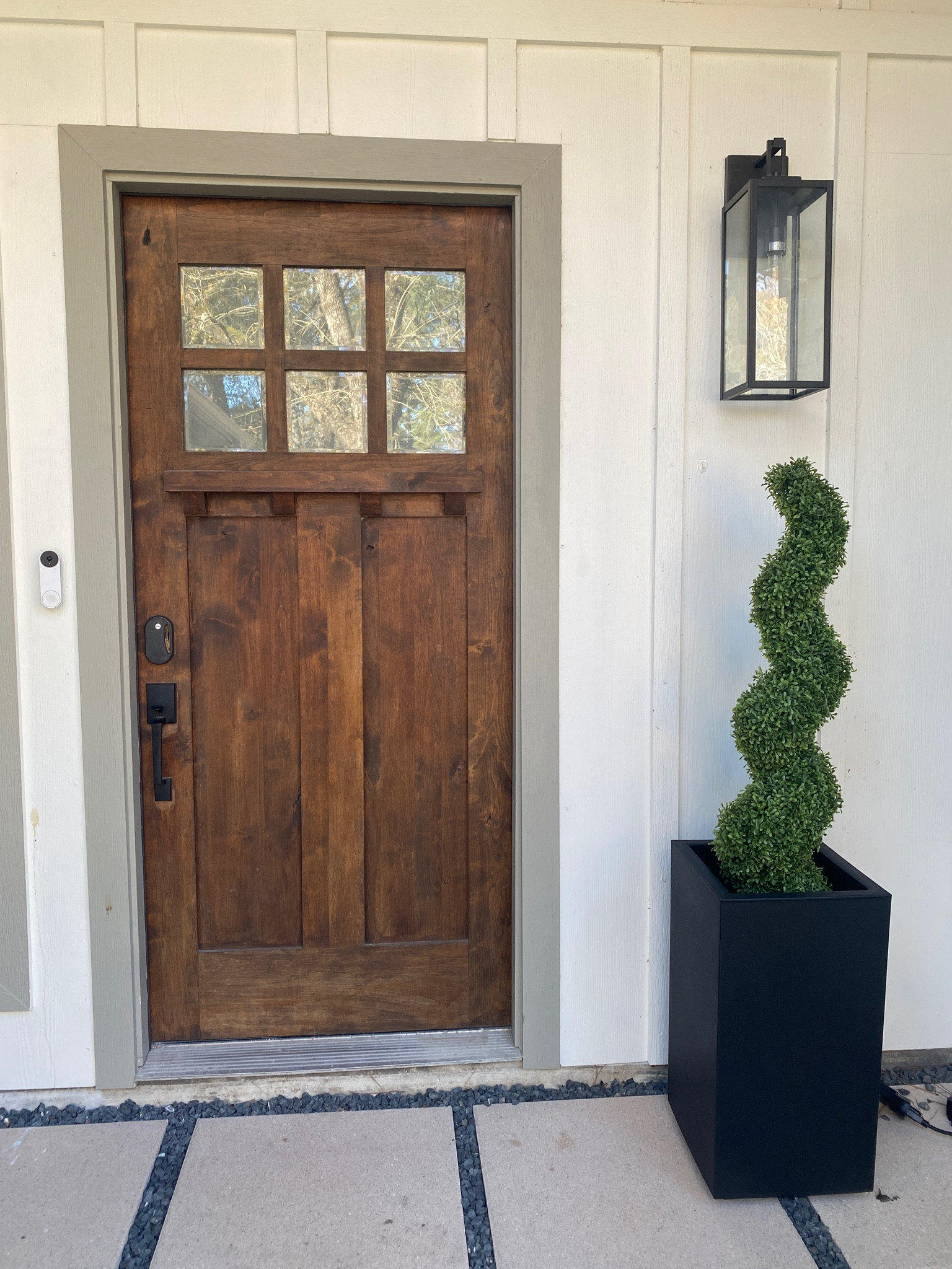 Front door planter, front door makeover

#LTKHome