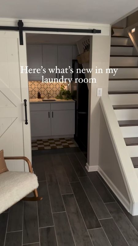 Laundry Room Decor✨
Hanging baskets on hooks
Small checkered rug
Counter decor 
Amber soap pump

#LTKfindsunder50 #LTKfindsunder100 #LTKhome