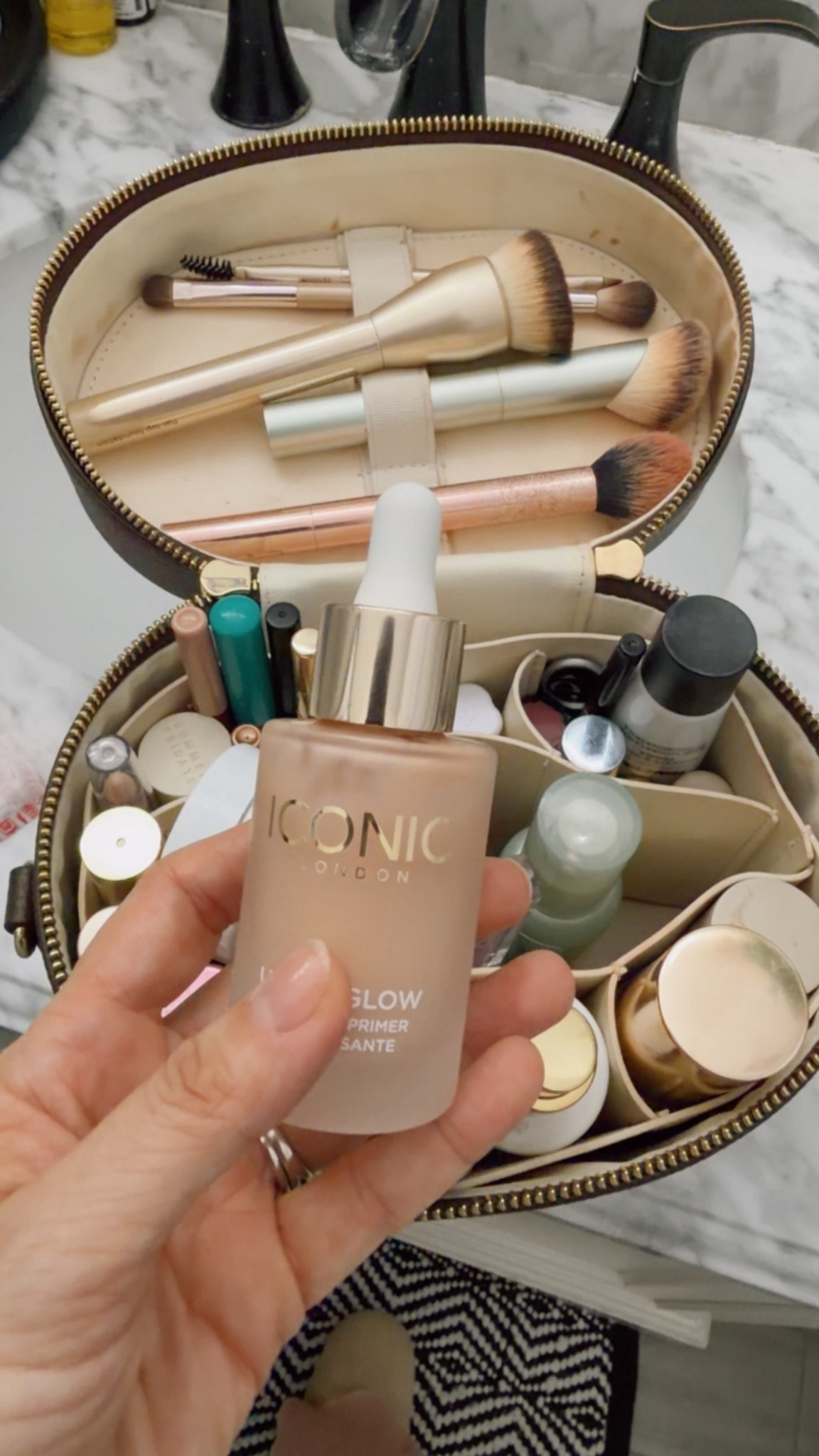 This is lightweight and so luminous even if you have dryer skin like me! 

#LTKBeauty