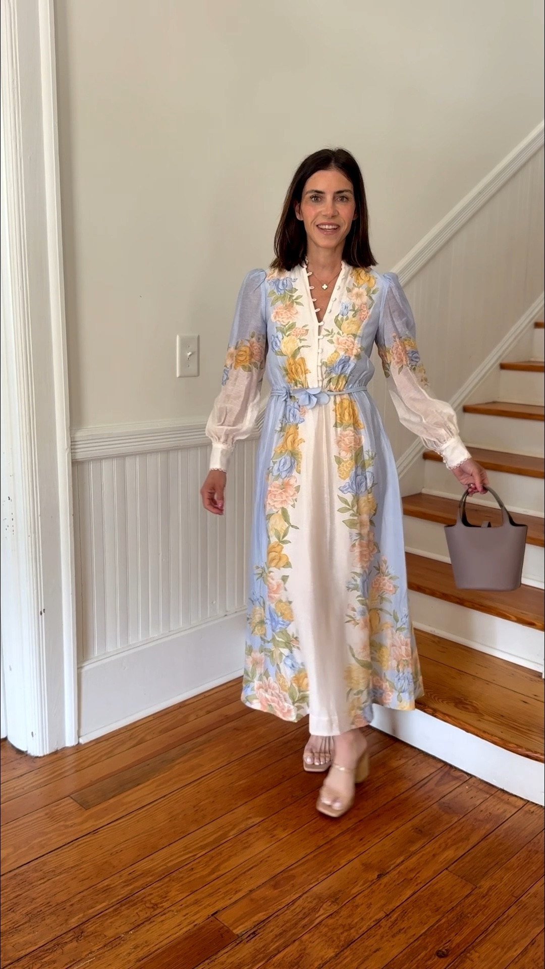 Size 2 in first, x small in second 

#LTKSeasonal #LTKmomlife #LTKootd