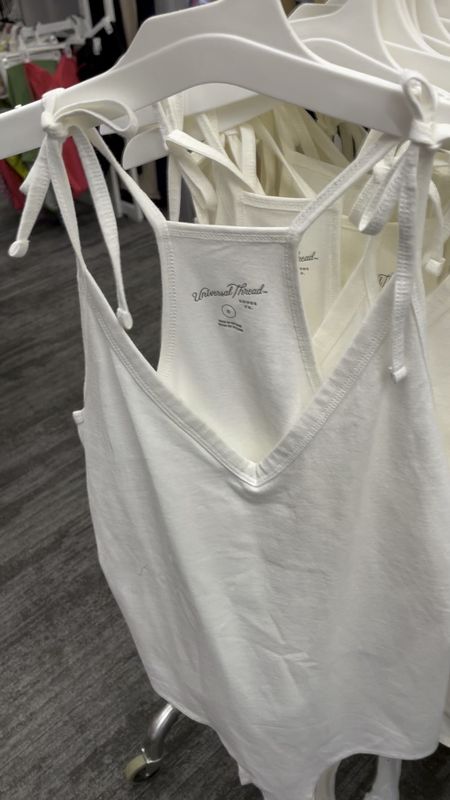 Bodysuits on sale for $10.50

#LTKSaleAlert #LTKMidsize #LTKStyleTip