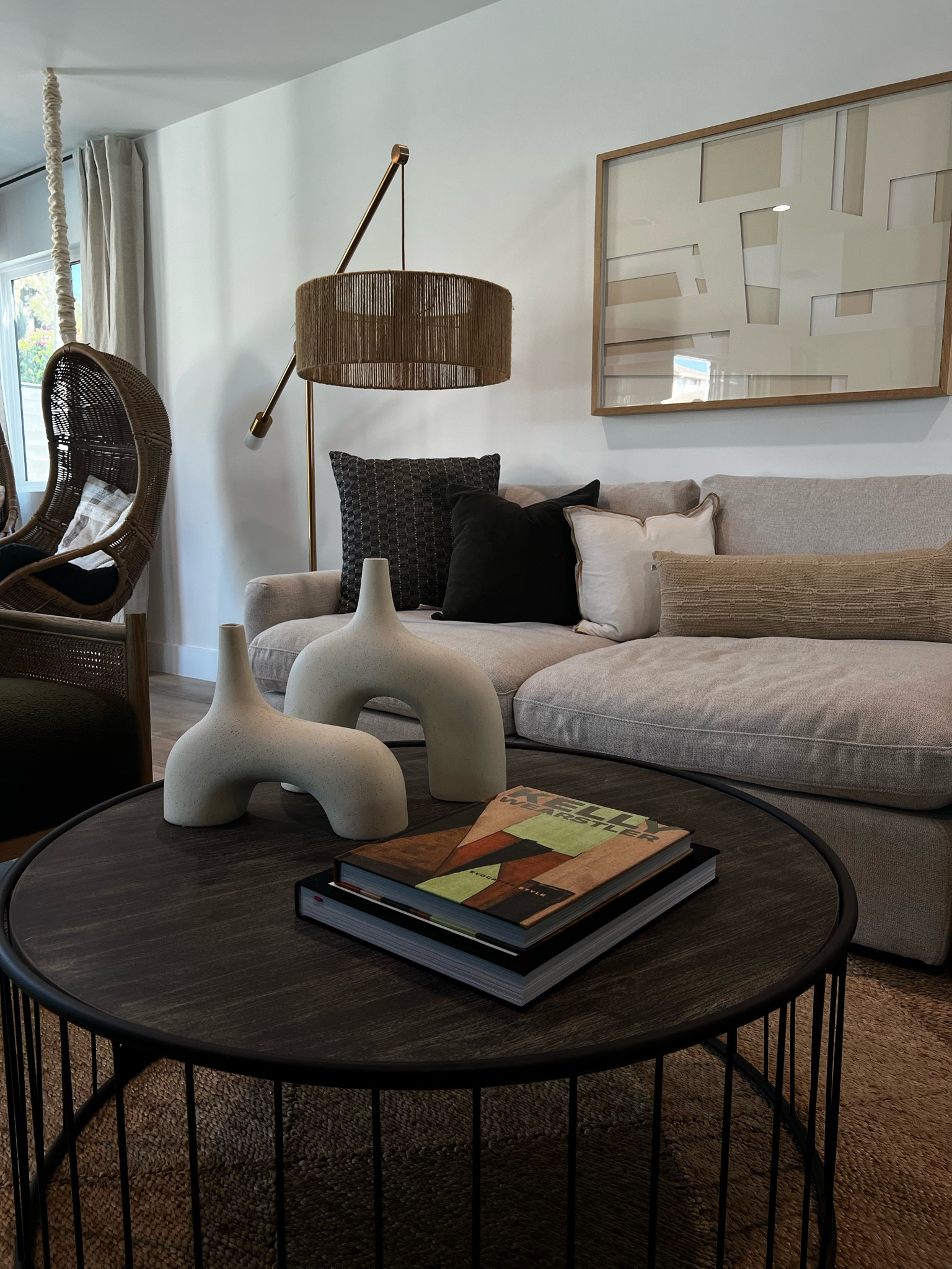 Living room decor inspiration, modern decor 

#LTKhome #LTKfindsunder50
