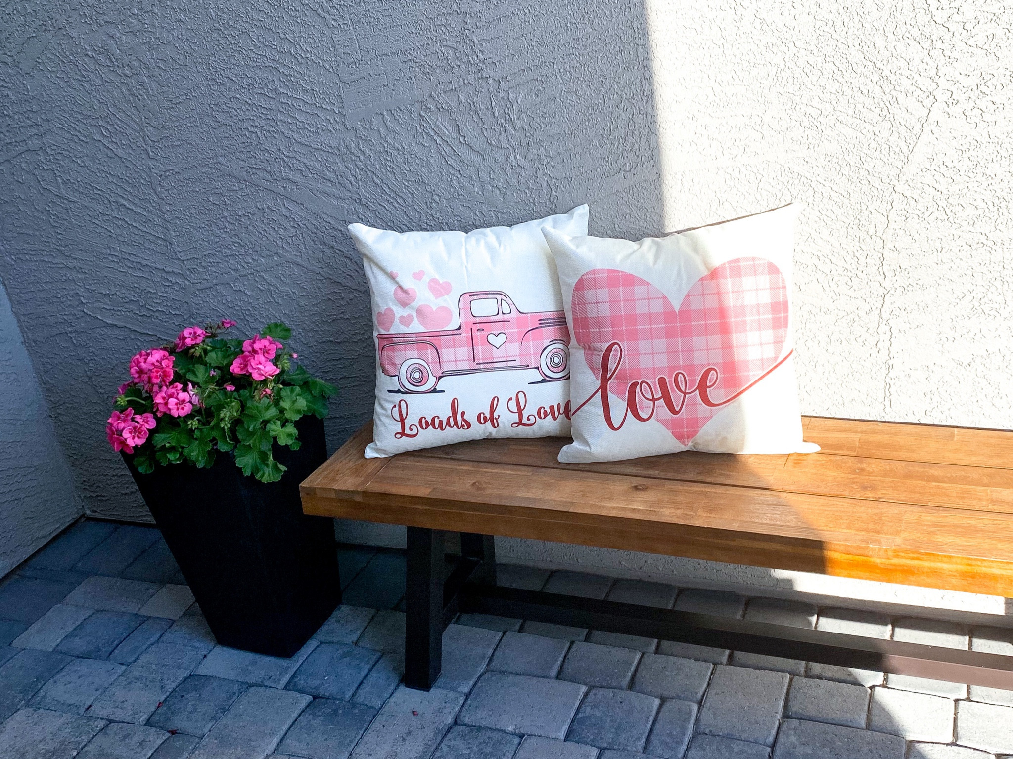 Ok these Amazon pillow covers are adorable! #under30

#LTKhome