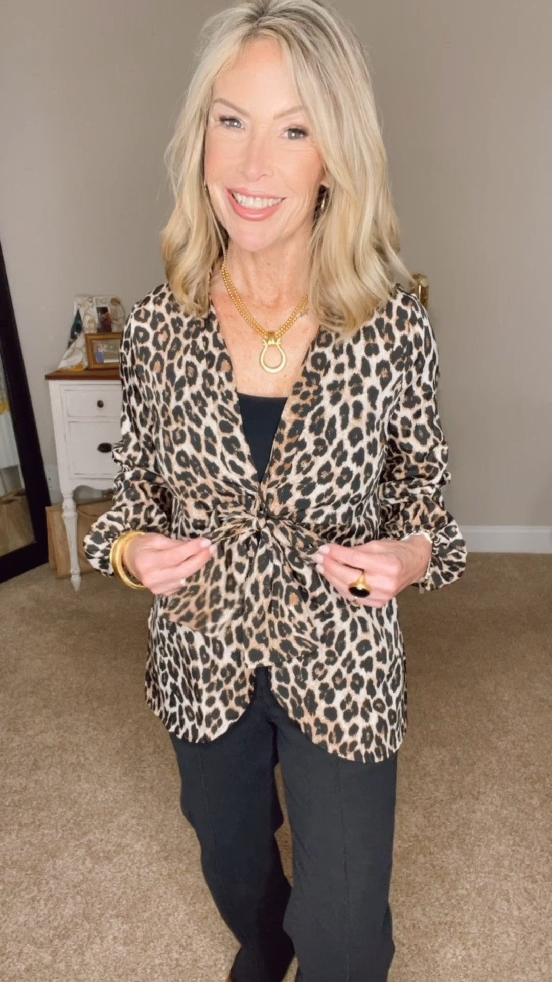 The cutest leopard print long blouse with pretty bow!!! 

#LTKdayinmylife #LTKootd #LTKgrwm