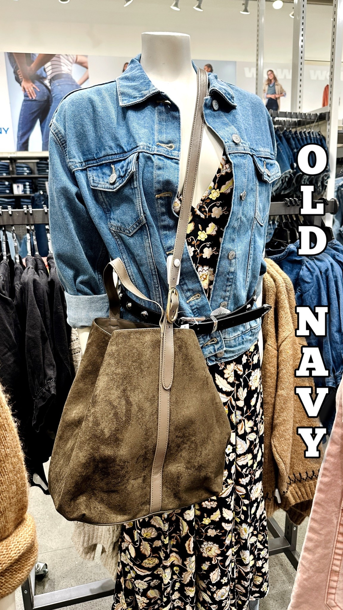 Fall looks that bring cozy and cute together! 🍂  Old Navy’s got your autumn style covered with comfy, chic, and budget-friendly looks like this floral dress and denim jacket combo. 

Old navy outfit
Fall outfit
Pumpkin patch outfit
Old navy dress
Old navy jacket
Suede bag
Thanksgiving outfit 
#LTKthanksgiving

#LTKHoliday #LTKCyberWeek #LTKootd