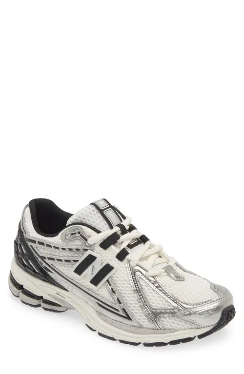 New Balance 1906 Sneaker in Silver Metallic/Black at Nordstrom, Size 9.5 Women's | Nordstrom