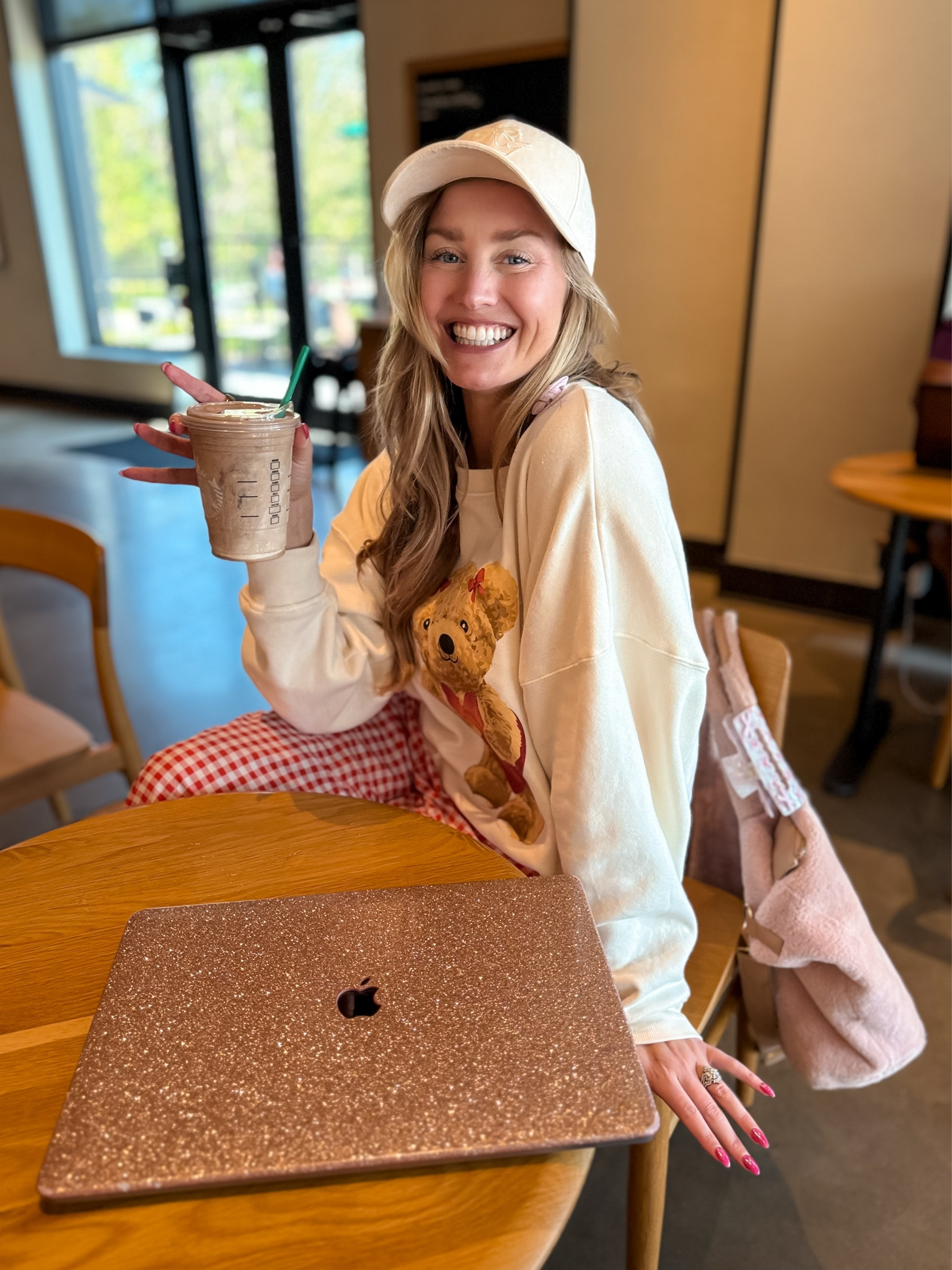 Valentines casual cutie❤️🧸

Bow hat is dropping in my small shop this Friday!! Castleconfidential.com

Cozy set linked below✨

#LTKFitness #LTKStyleTip #LTKSeasonal